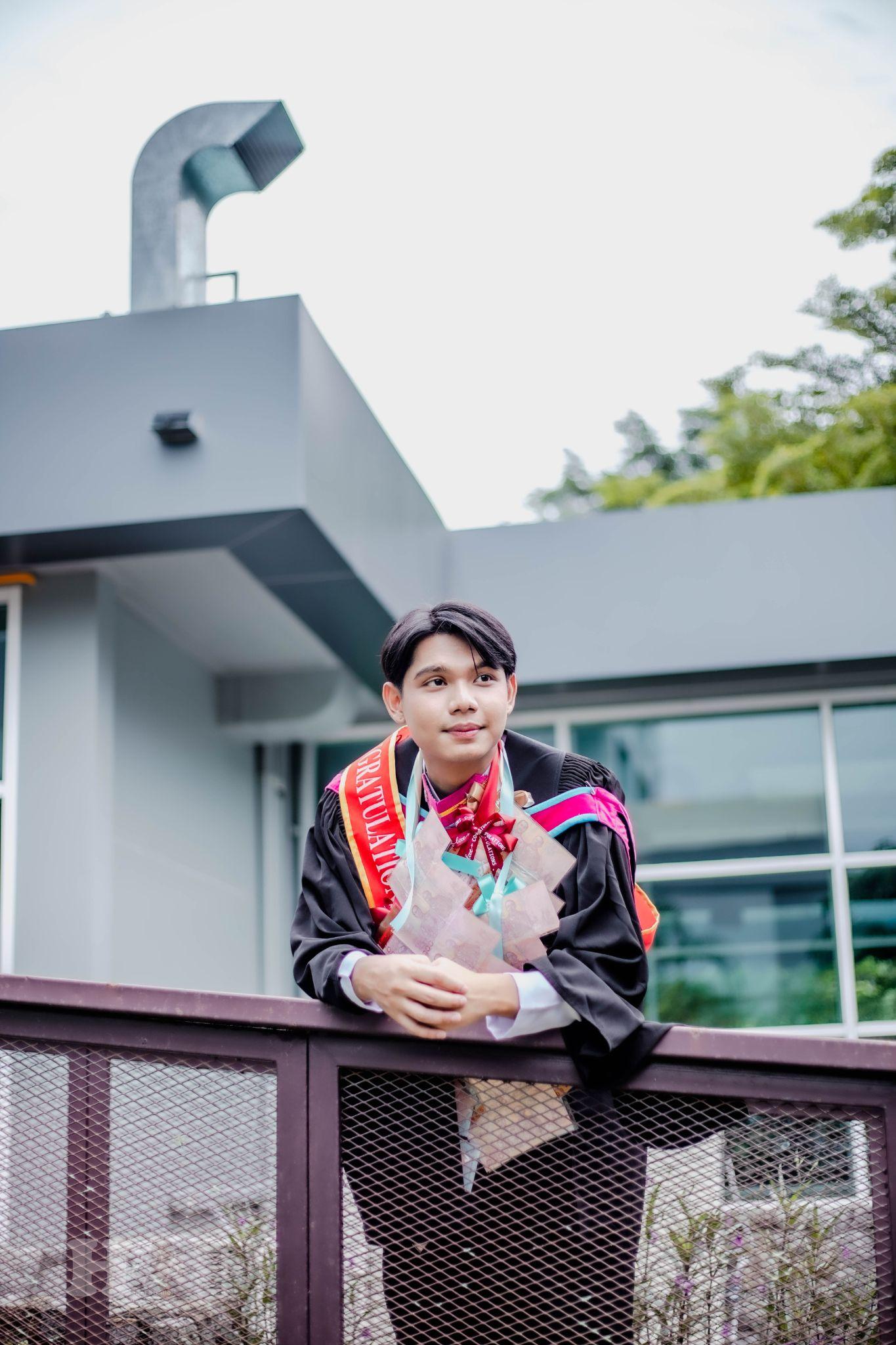 ผลงานรับปริญญา มหาวิทยาลัยสงขลานครินทร์ โดย ช่างภาพแบงค์ Hannistudio ภาพที่ 4