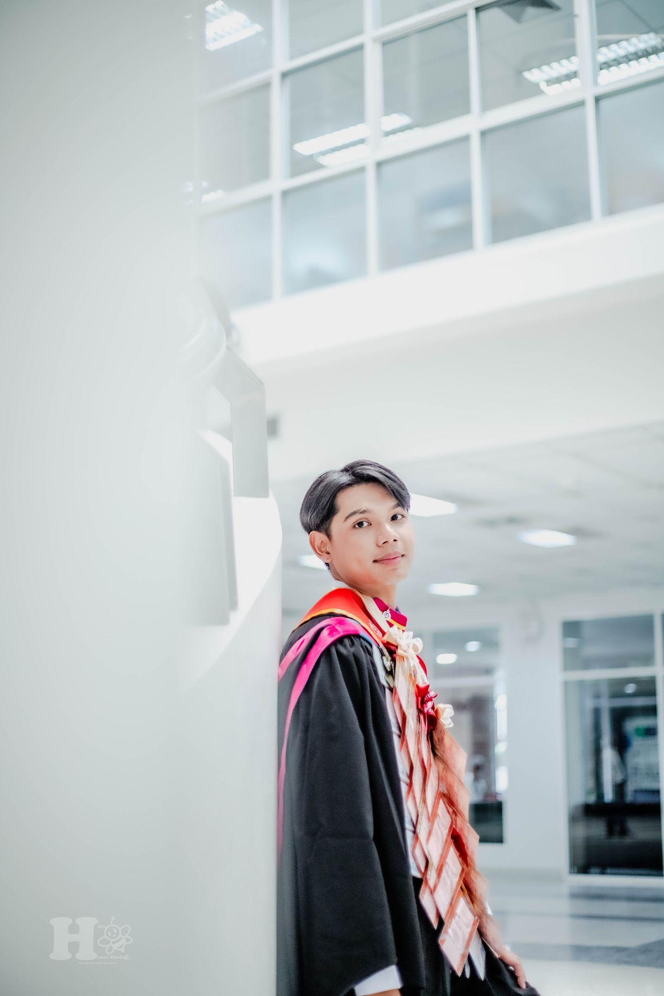 ผลงานรับปริญญา มหาวิทยาลัยสงขลานครินทร์ โดย ช่างภาพแบงค์ Hannistudio ภาพที่ 1