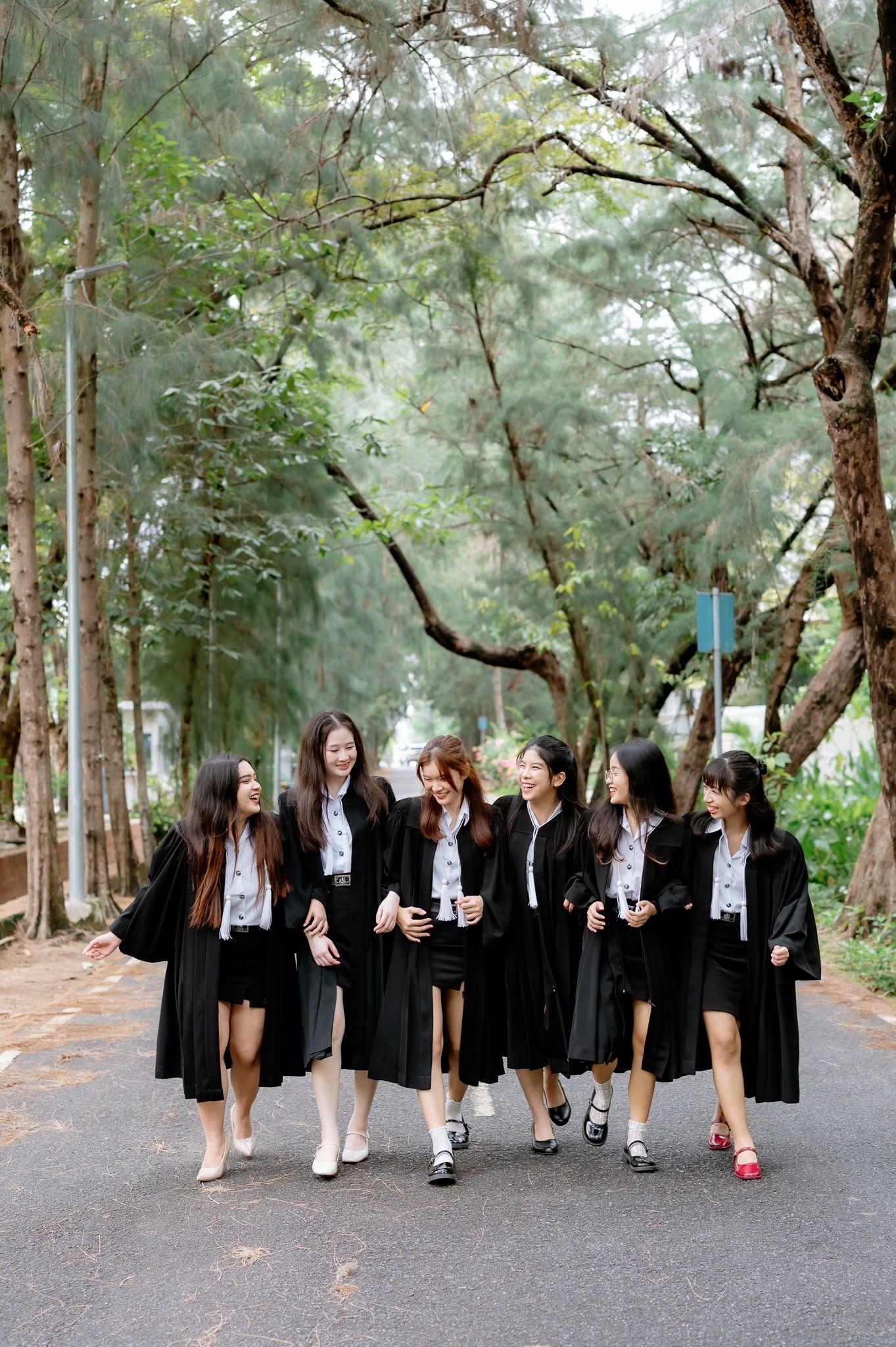 ผลงานรับปริญญา มหาวิทยาลัยเกษตรศาสตร์ โดย แอดมินปลาวาฬ ภาพที่ 9
