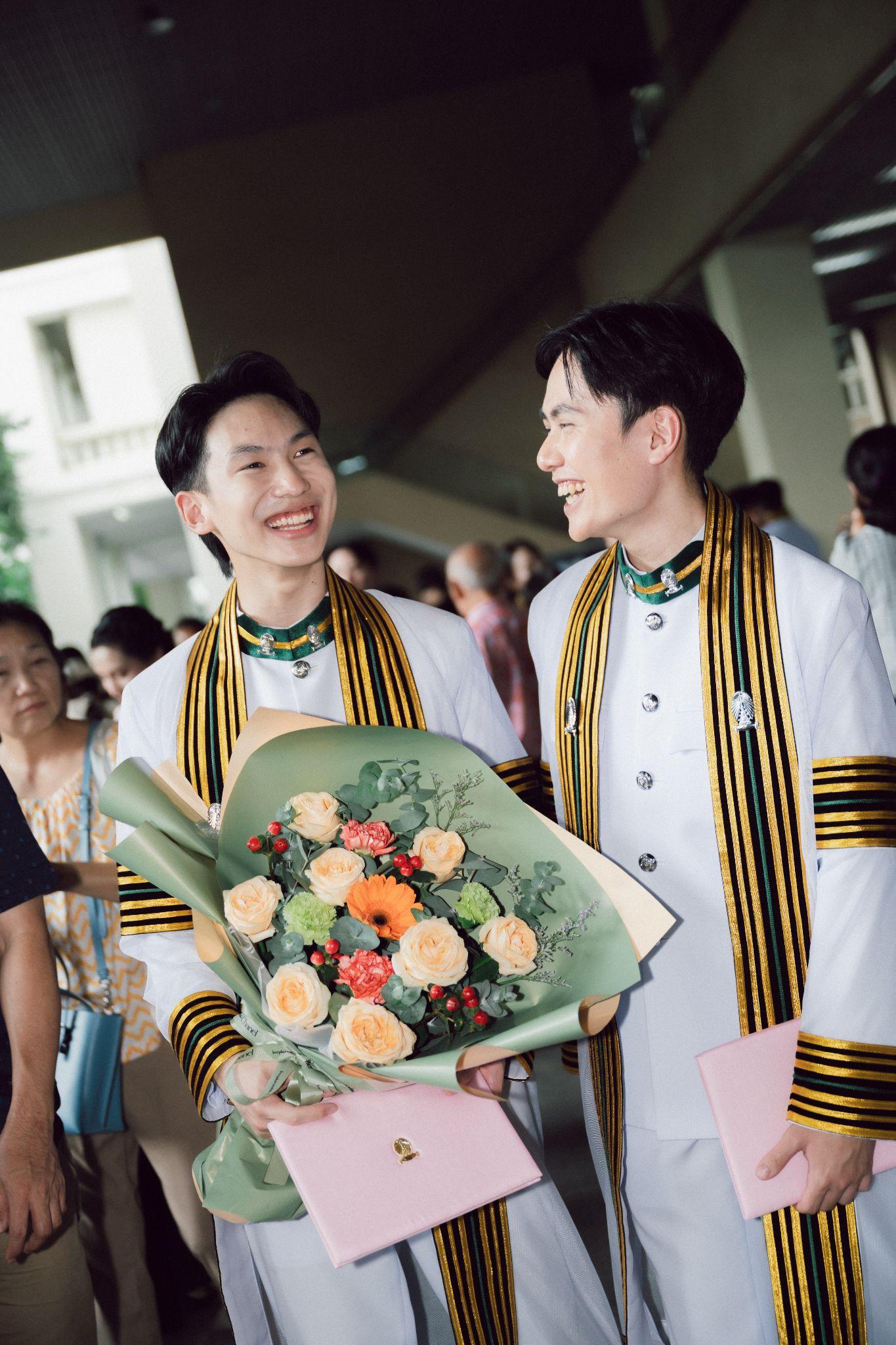 ผลงานรับปริญญา โดย coolsnapgallery ภาพที่ 3