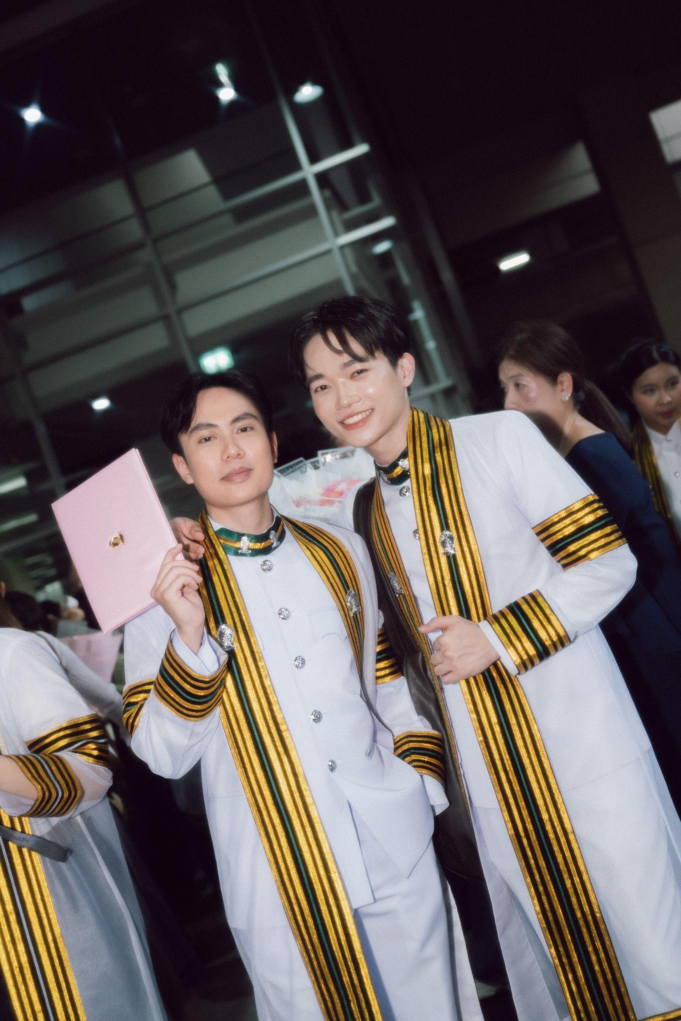ผลงานรับปริญญา โดย coolsnapgallery ภาพที่ 4