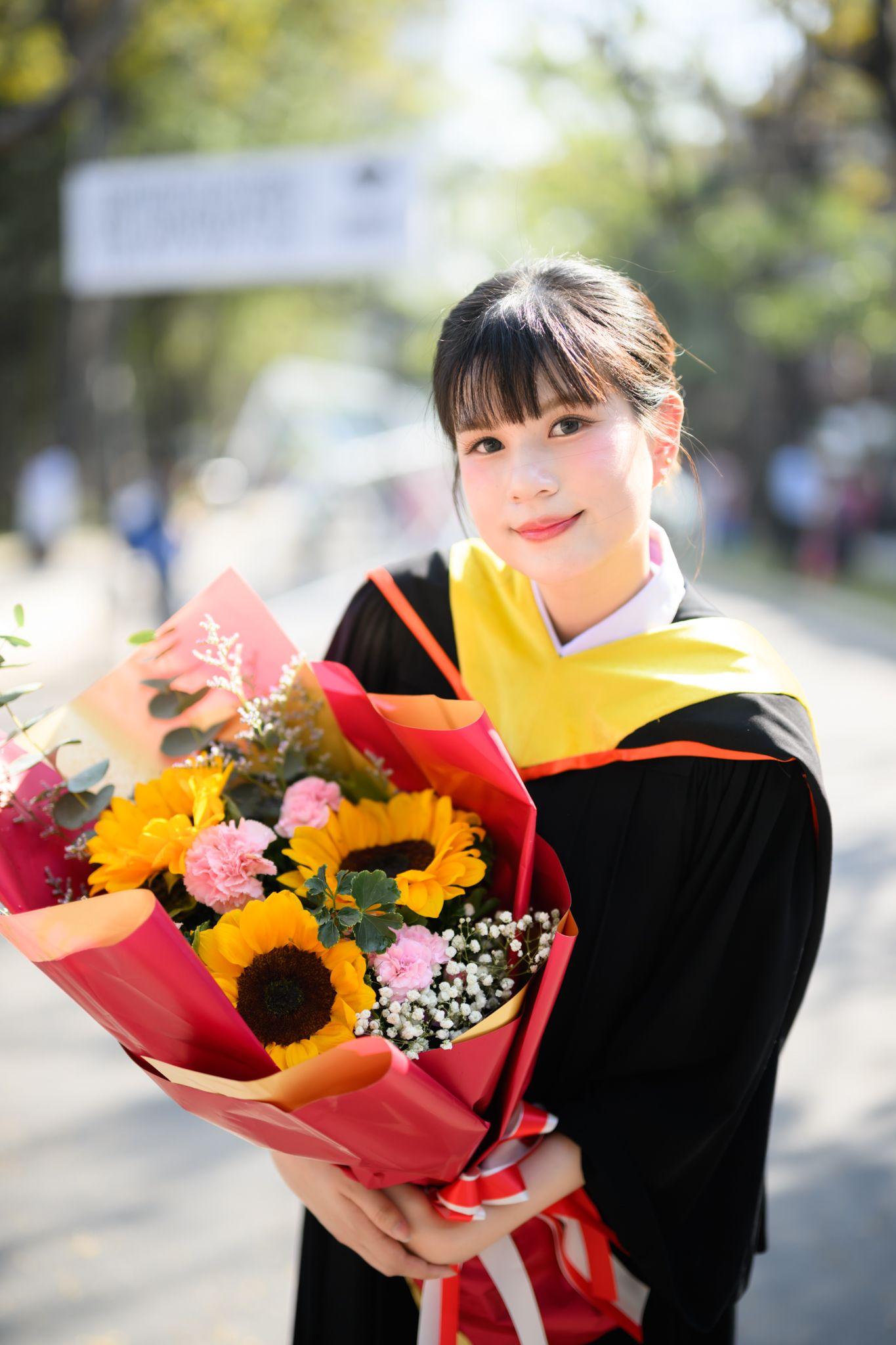 ผลงานรับปริญญา มหาวิทยาลัยกรุงเทพ โดย SettoSun ภาพที่ 7