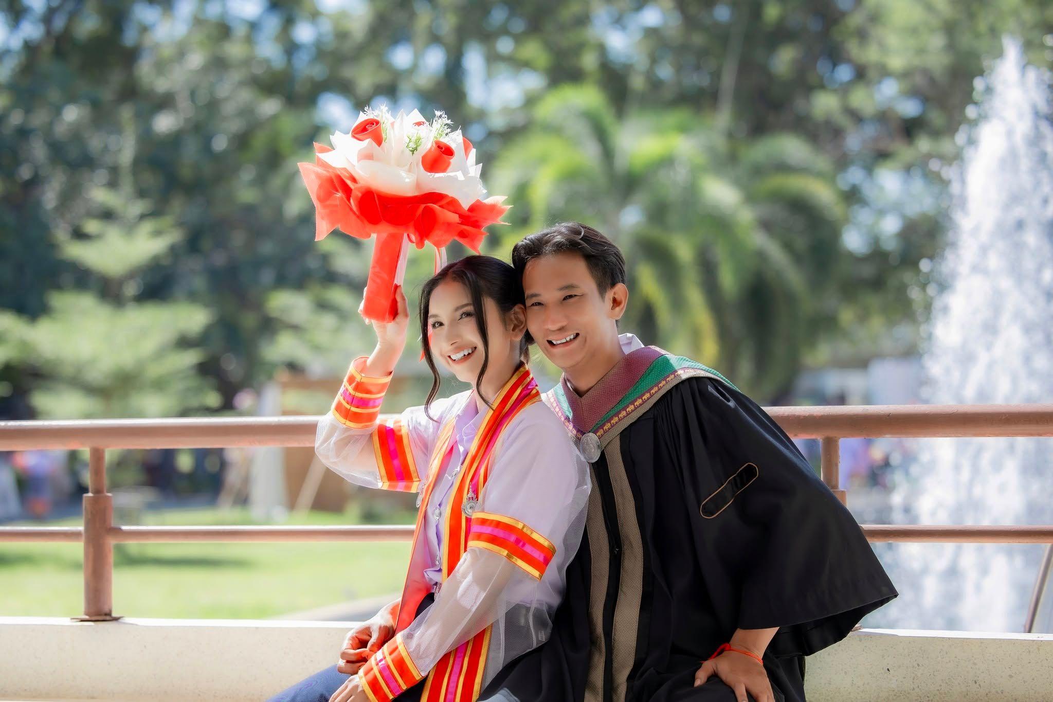 ผลงานรับปริญญา มหาวิทยาลัยเทคโนโลยีราชมงคลอีสาน โดย Phusanisa W. Photographer ภาพที่ 11