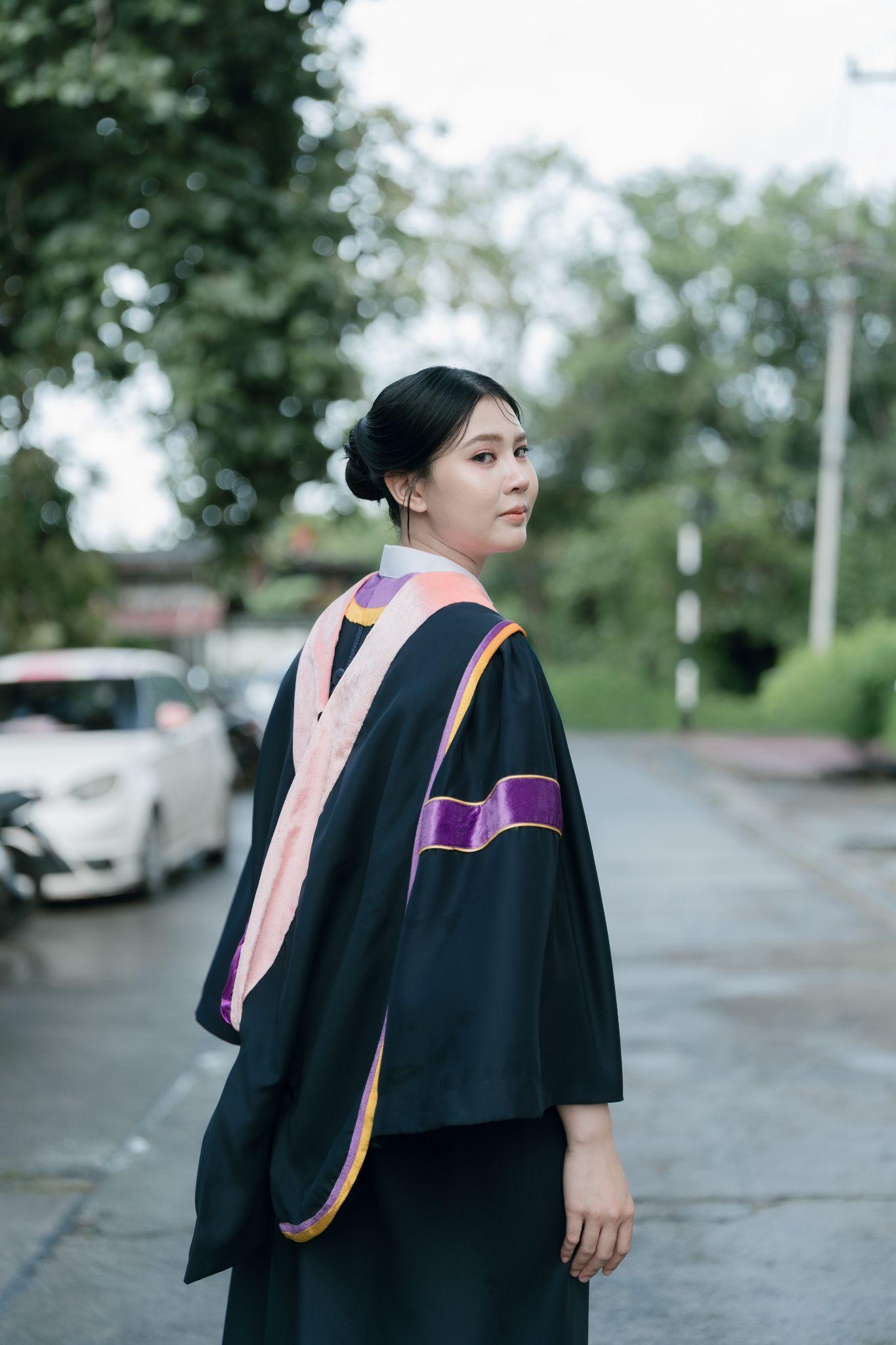 ผลงานรับปริญญา มหาวิทยาลัยราชภัฏบุรีรัมย์ โดย padcha ภาพที่ 4