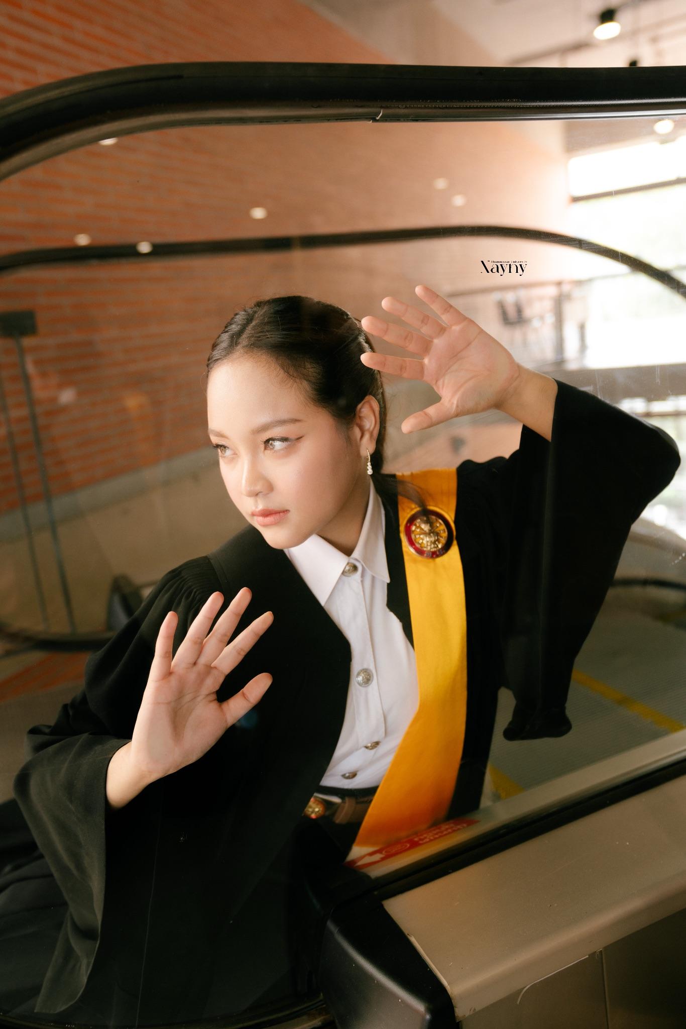 ผลงานรับปริญญา มหาวิทยาลัยธรรมศาสตร์ โดย aspect_fotograf ภาพที่ 6