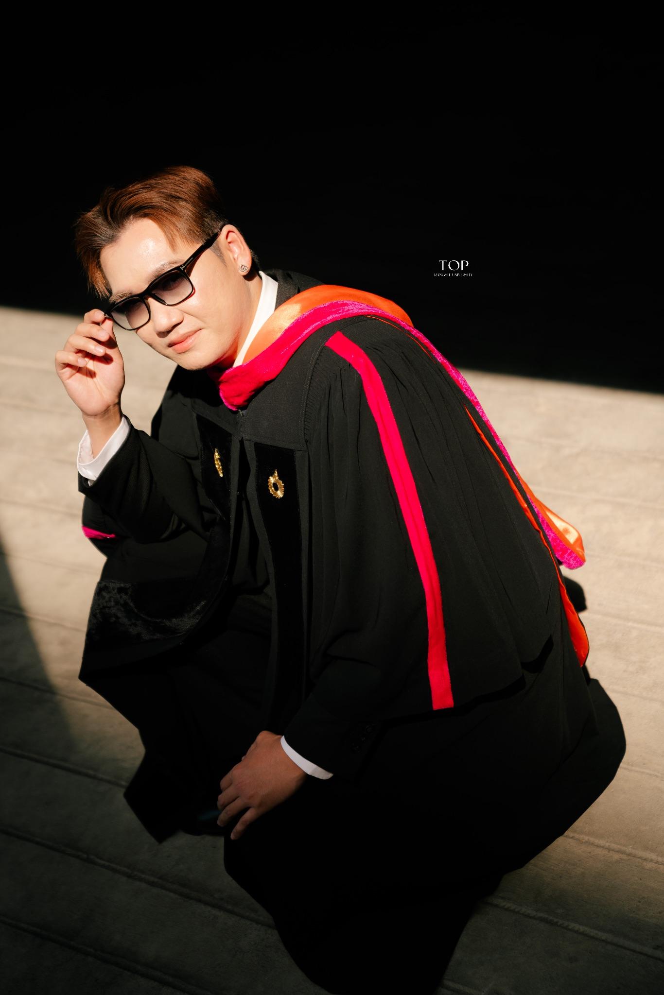 ผลงานรับปริญญา มหาวิทยาลัยรังสิต โดย aspect_fotograf ภาพที่ 1
