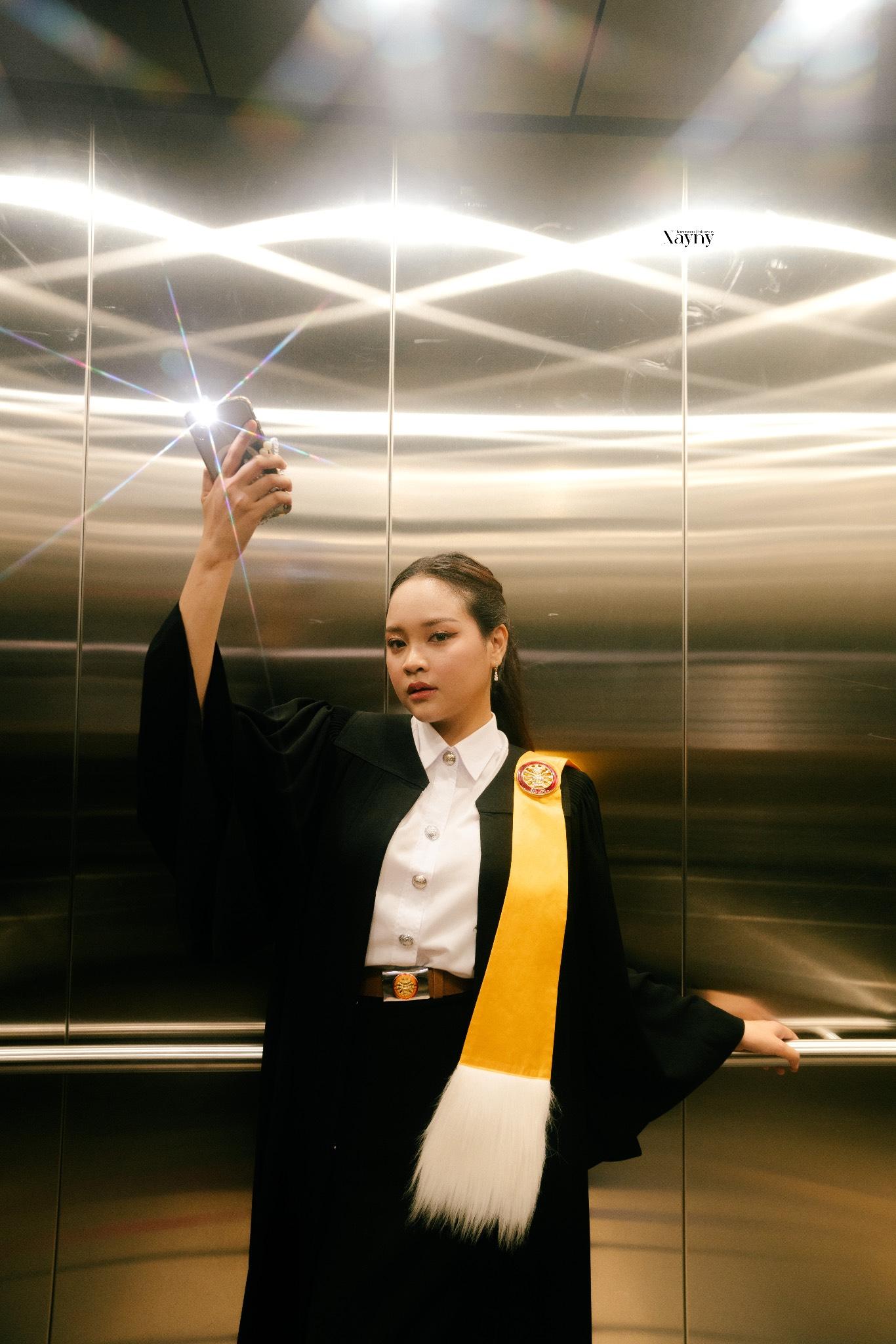 ผลงานรับปริญญา มหาวิทยาลัยธรรมศาสตร์ โดย aspect_fotograf ภาพที่ 3
