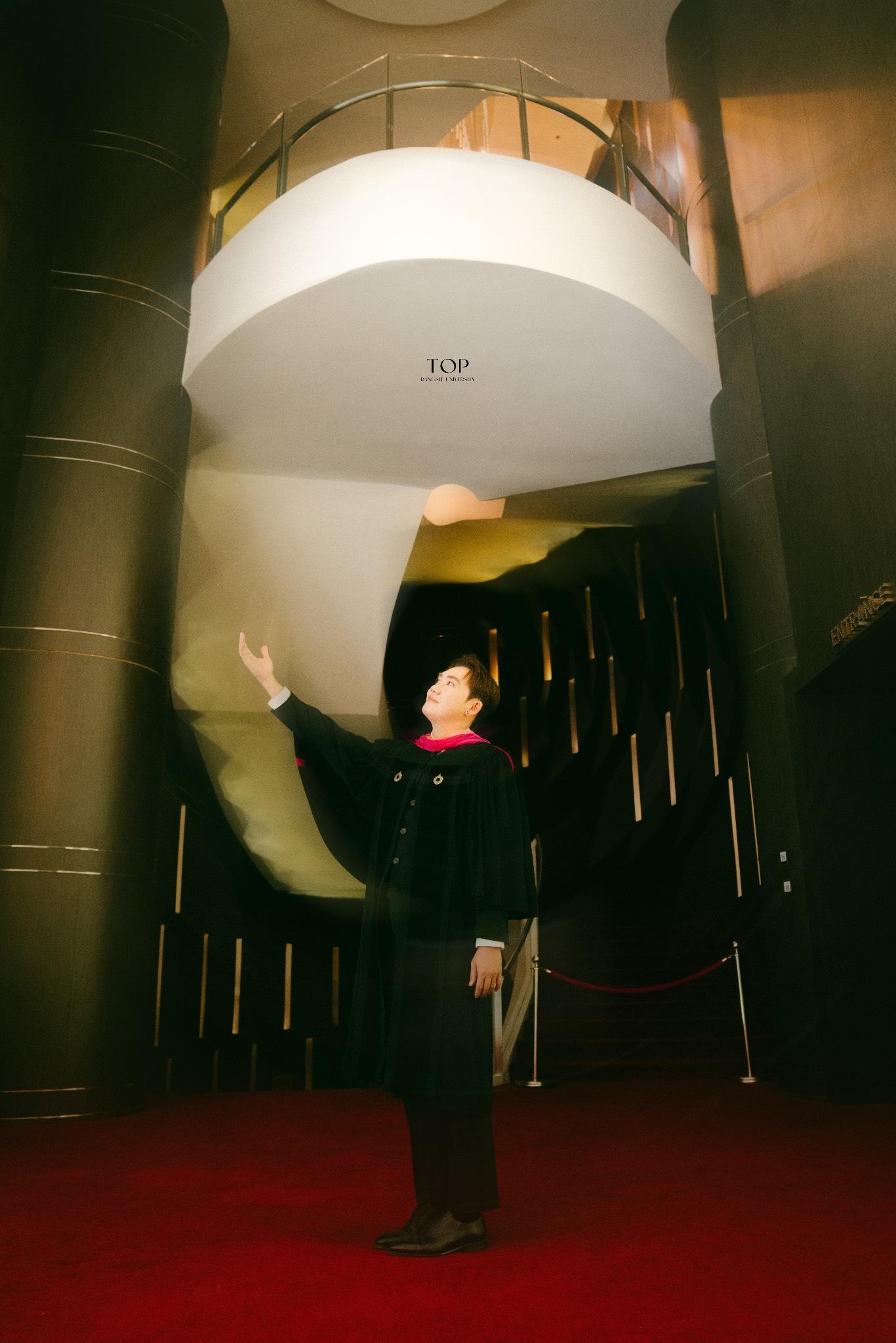ผลงานรับปริญญา มหาวิทยาลัยรังสิต โดย aspect_fotograf ภาพที่ 9