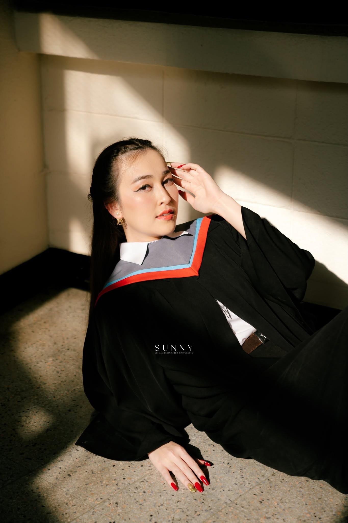 ผลงานรับปริญญา โดย aspect_fotograf ภาพที่ 1