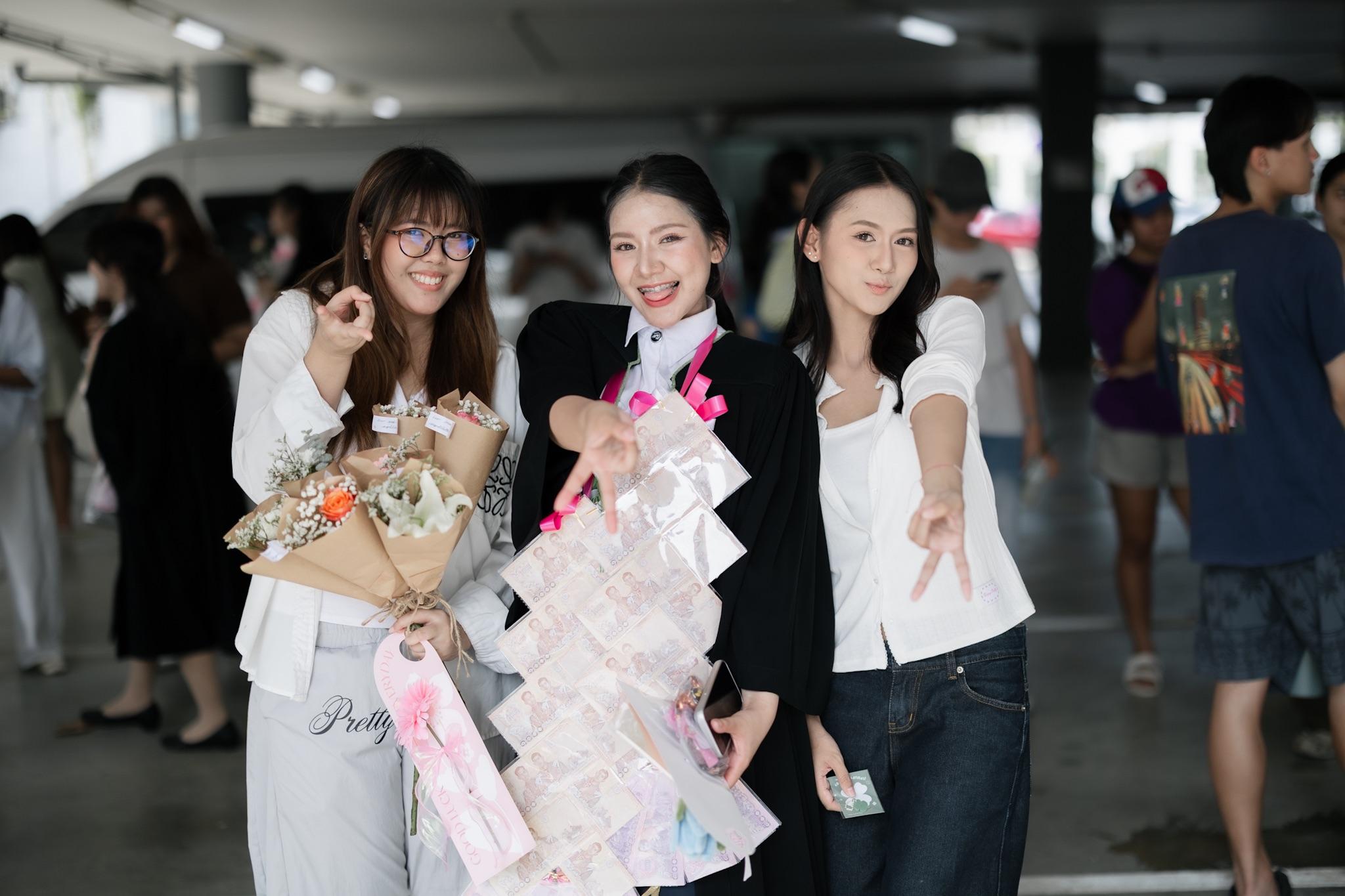 ผลงานรับปริญญา มหาวิทยาลัยเกษตรศาสตร์ โดย ซืน‘วานนน ภาพที่ 13