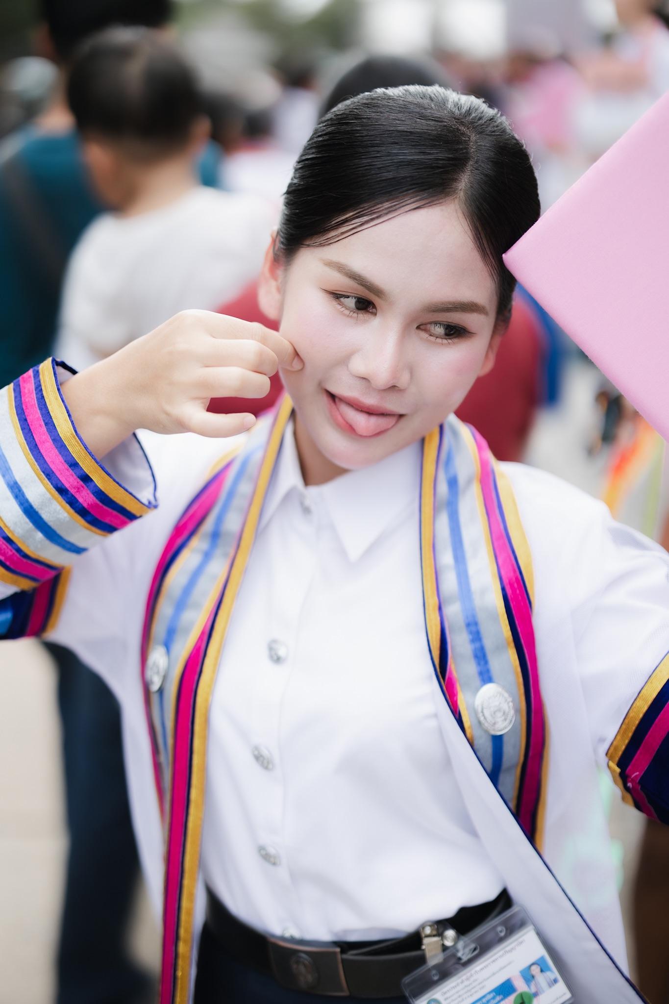 ผลงานรับปริญญา มหาวิทยาลัยราชภัฏอุบลราชธานี โดย ซืน‘วานนน ภาพที่ 8