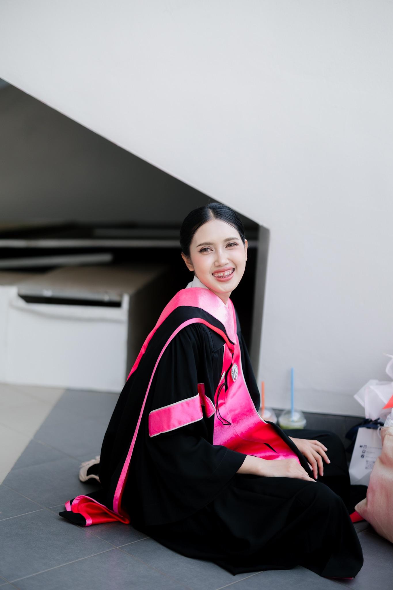ผลงานรับปริญญา มหาวิทยาลัยราชภัฏสุราษฏร์ธานี โดย ซืน‘วานนน ภาพที่ 10