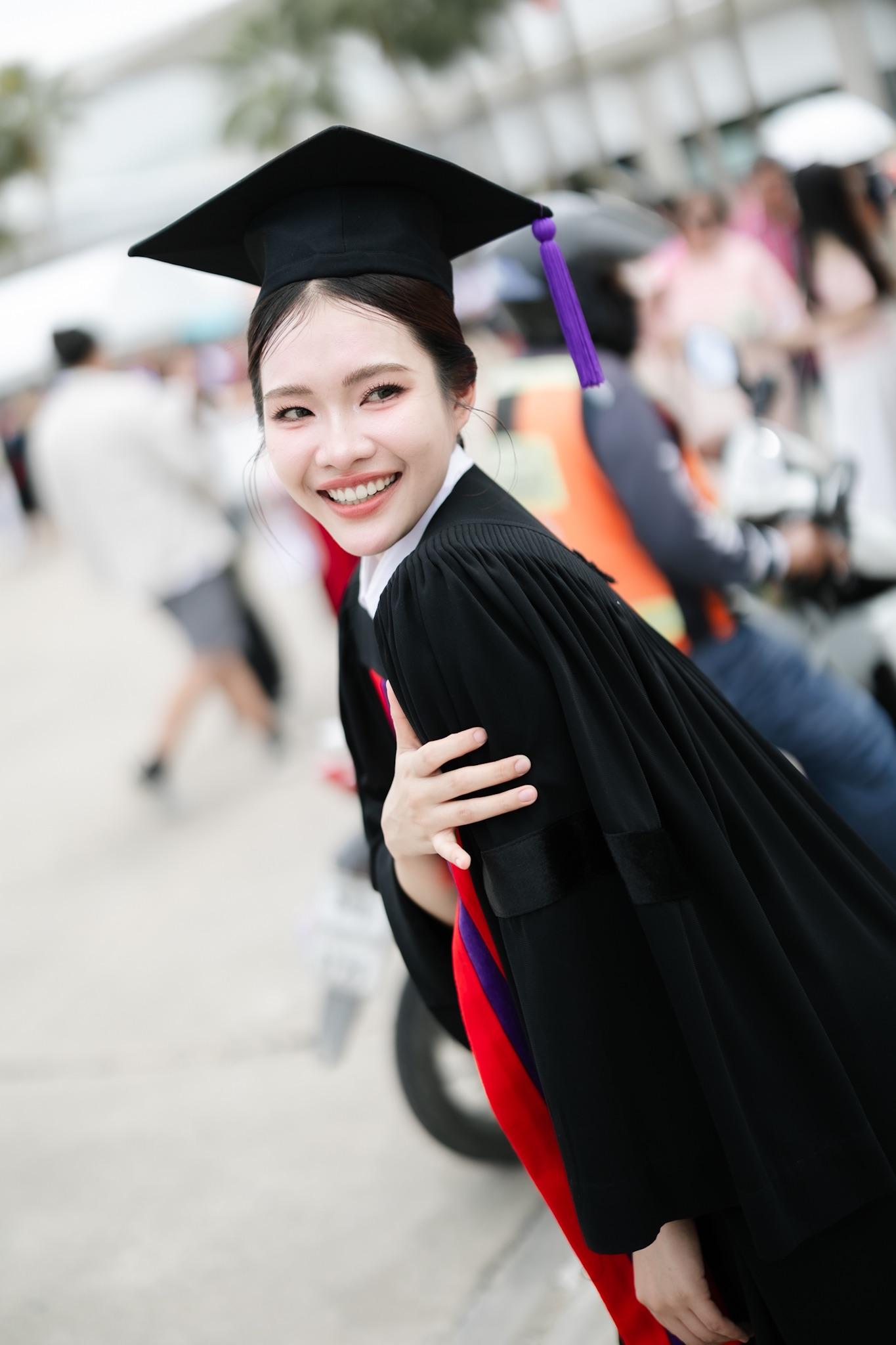 ผลงานรับปริญญา มหาวิทยาลัยกรุงเทพธนบุรี โดย ซืน‘วานนน ภาพที่ 12
