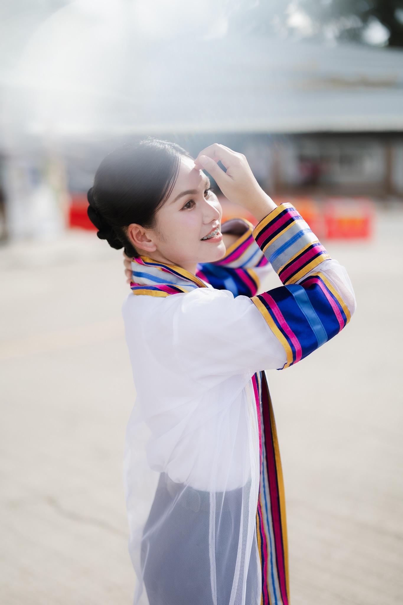 ผลงานรับปริญญา มหาวิทยาลัยราชภัฏอุบลราชธานี โดย ซืน‘วานนน ภาพที่ 5