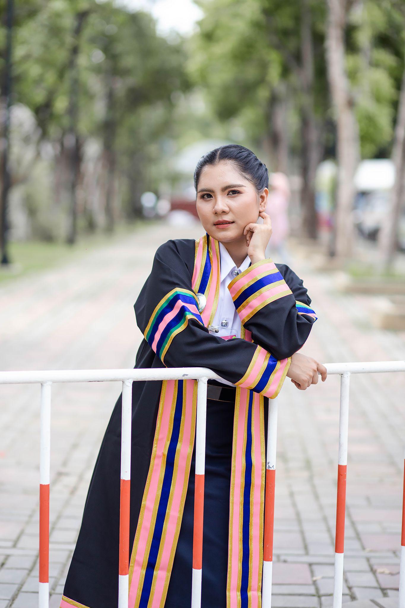 ผลงานรับปริญญา มหาวิทยาลัยราชภัฏหมู่บ้านจอมบึง โดย Kung thanat ภาพที่ 5