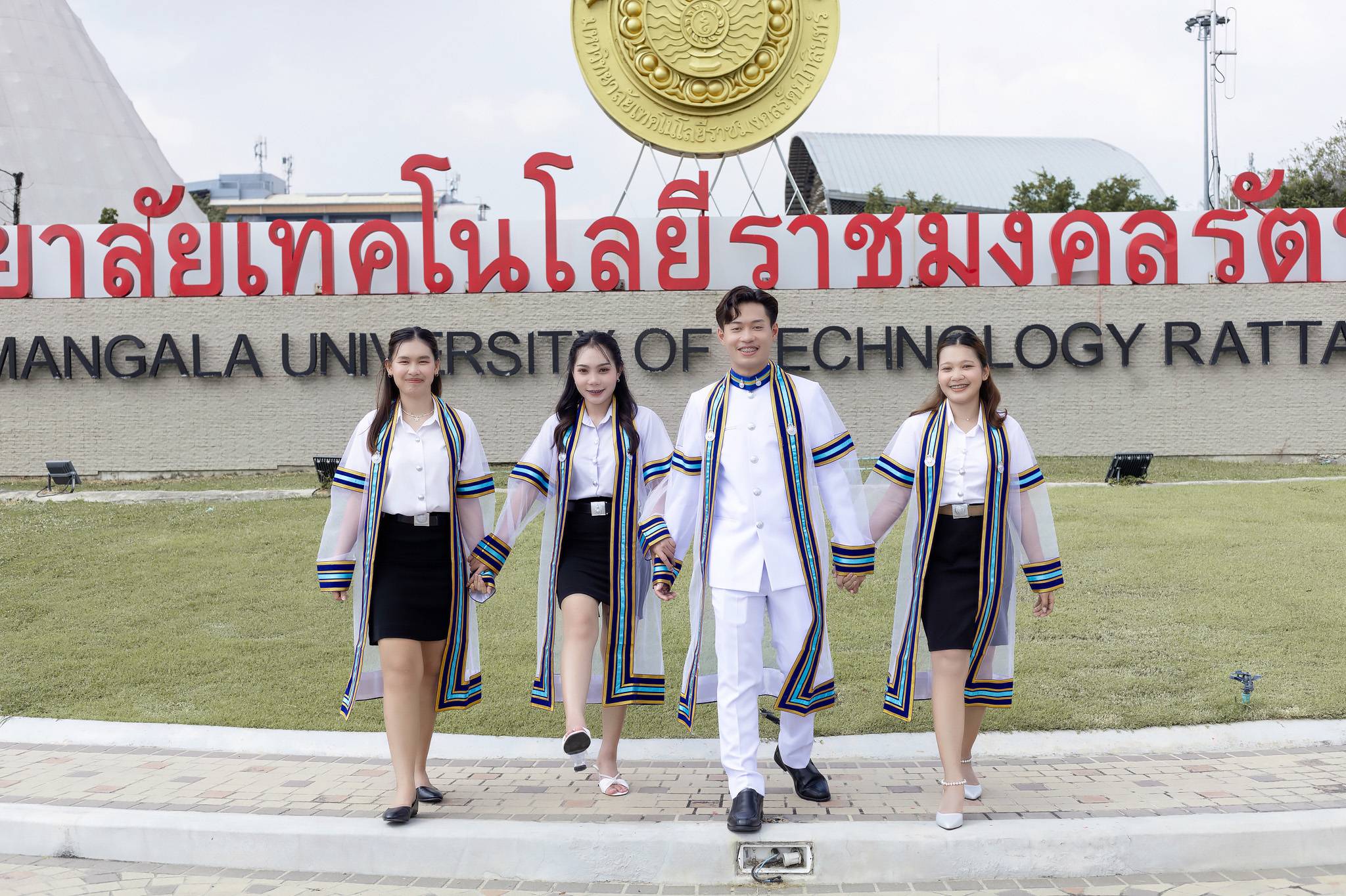 ผลงานรับปริญญา มหาวิทยาลัยเทคโนโลยีราชมงคลรัตนโกสินทร์ โดย Kung thanat ภาพที่ 1