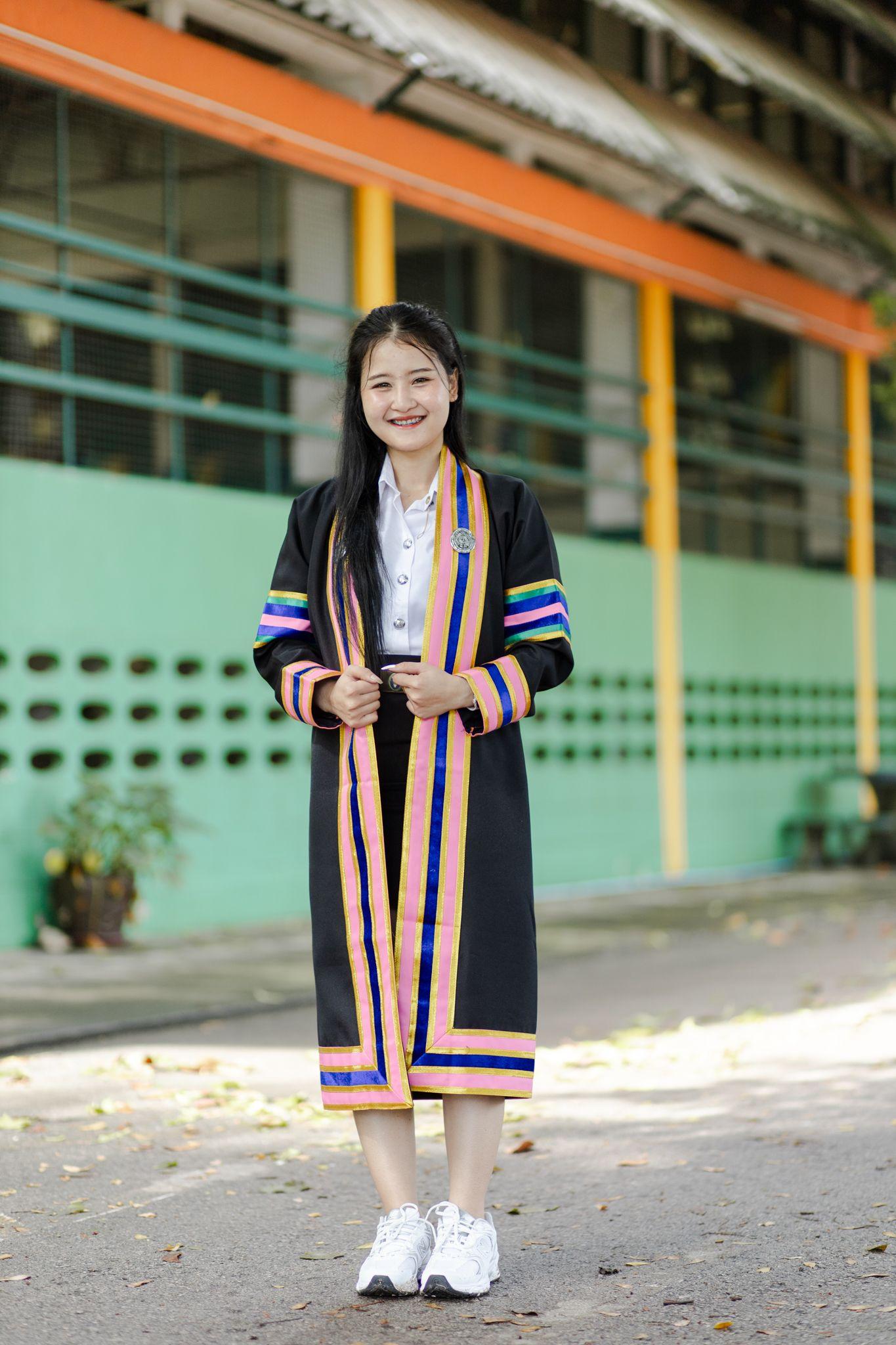 ผลงานรับปริญญา มหาวิทยาลัยราชภัฏหมู่บ้านจอมบึง โดย Kung thanat ภาพที่ 3