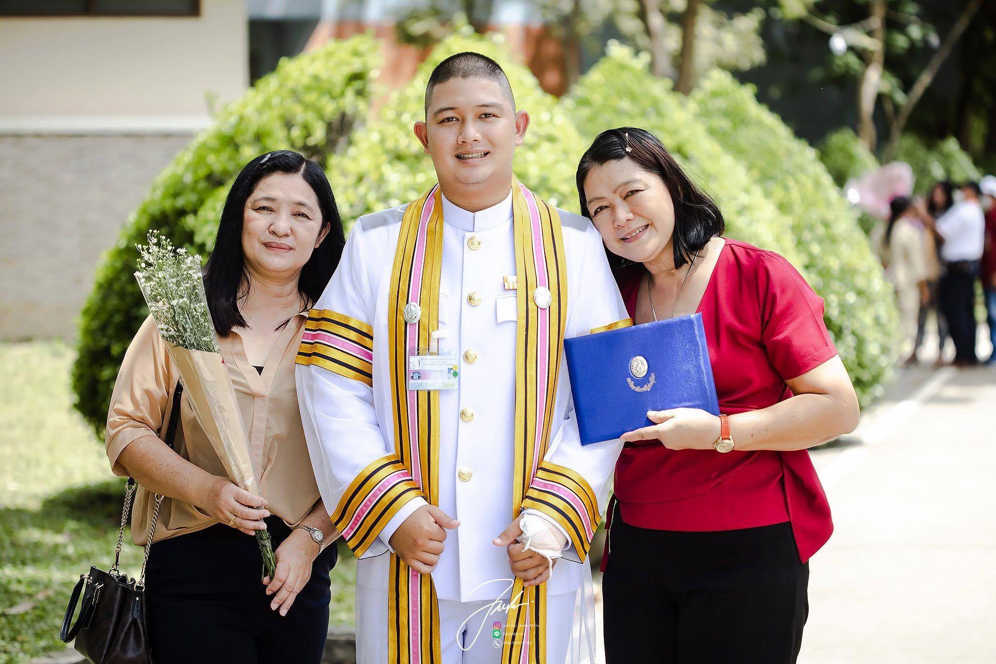 ผลงานรับปริญญา มหาวิทยาลัยราชภัฏสวนสุนันทา โดย Kung thanat ภาพที่ 7