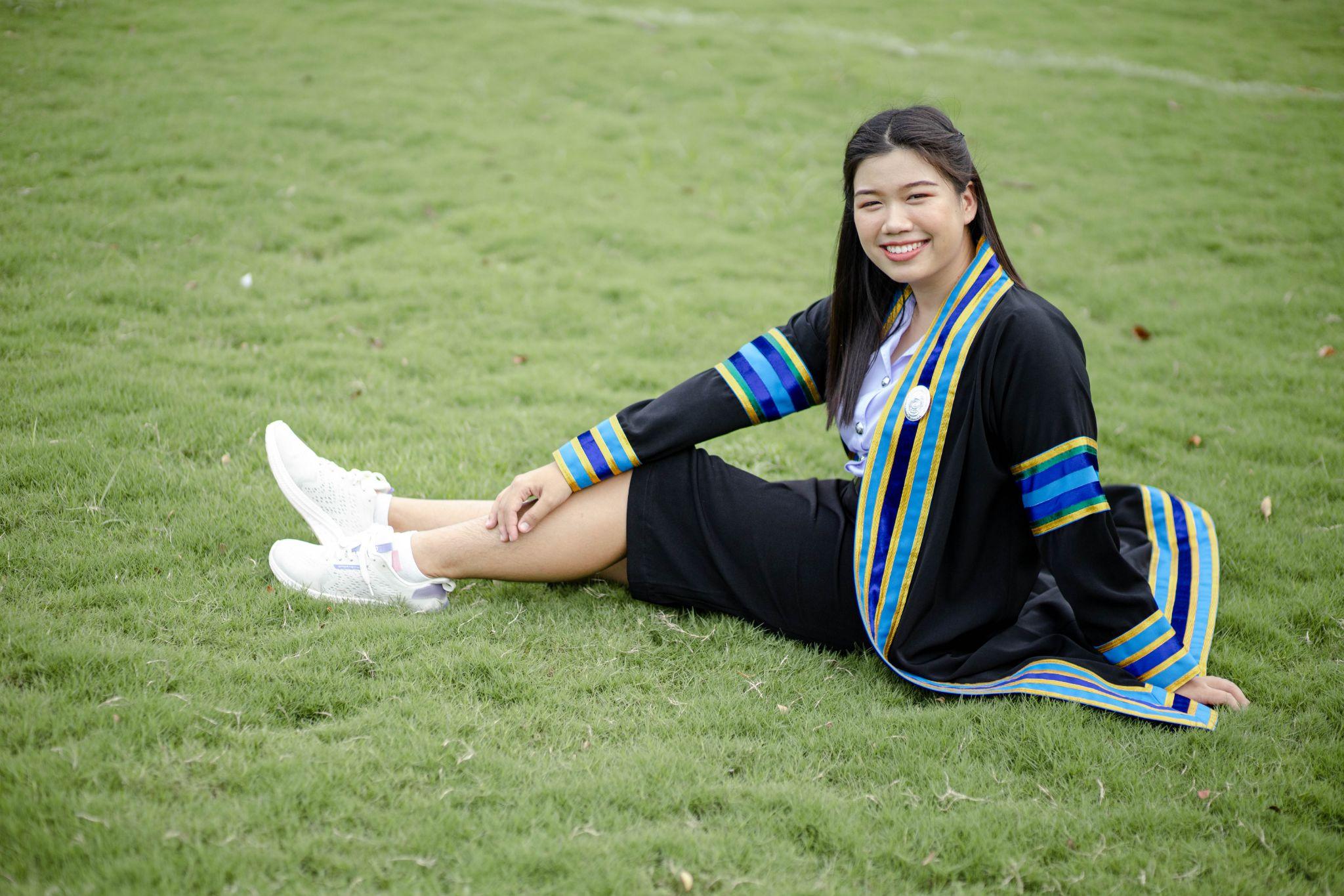 ผลงานรับปริญญา มหาวิทยาลัยราชภัฏหมู่บ้านจอมบึง โดย Kung thanat ภาพที่ 9