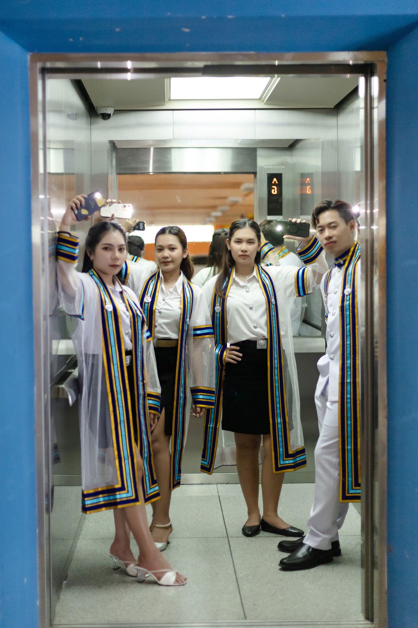 ผลงานรับปริญญา มหาวิทยาลัยเทคโนโลยีราชมงคลรัตนโกสินทร์ โดย Kung thanat ภาพที่ 18