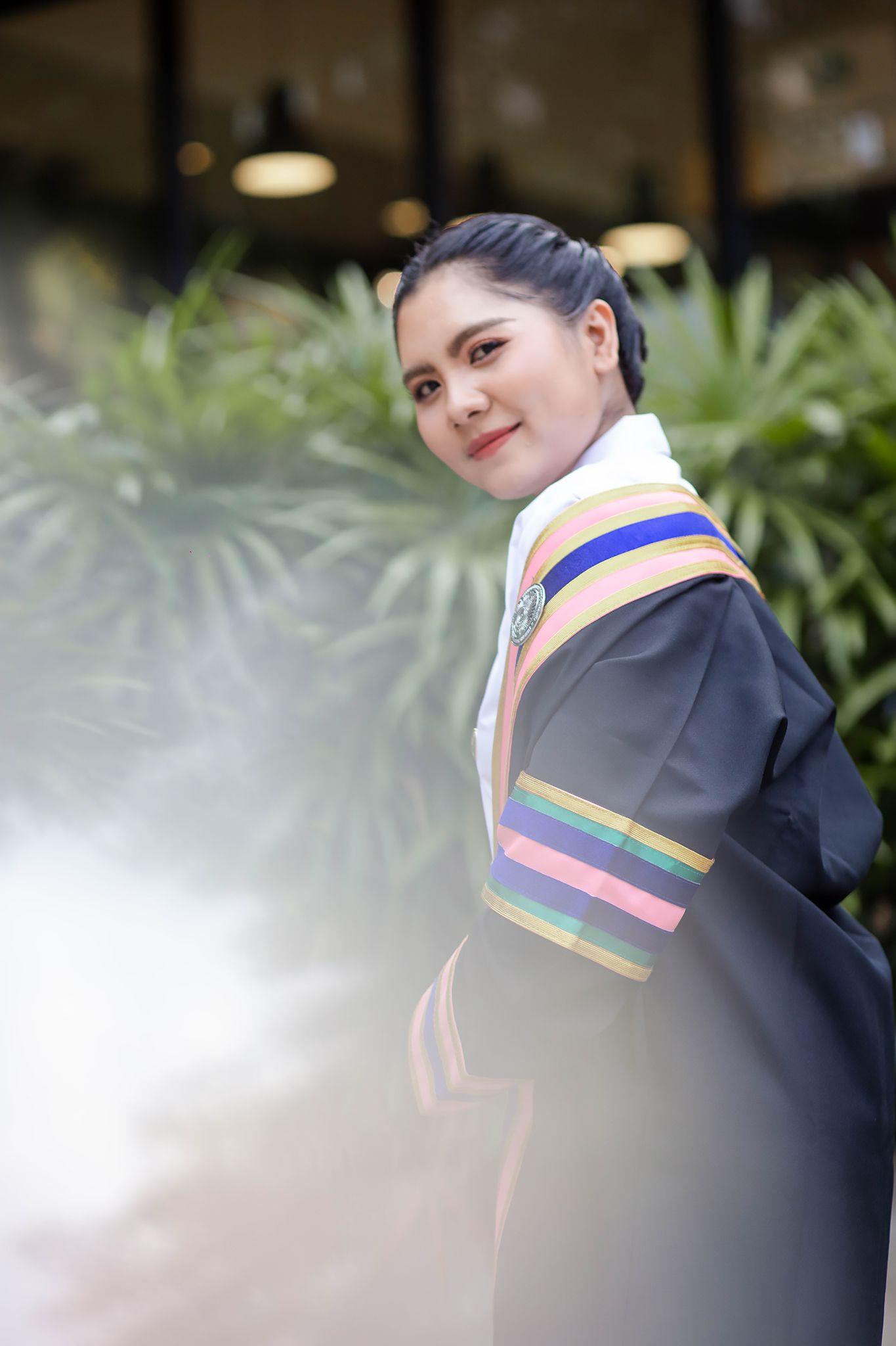 ผลงานรับปริญญา มหาวิทยาลัยราชภัฏหมู่บ้านจอมบึง โดย Kung thanat ภาพที่ 4