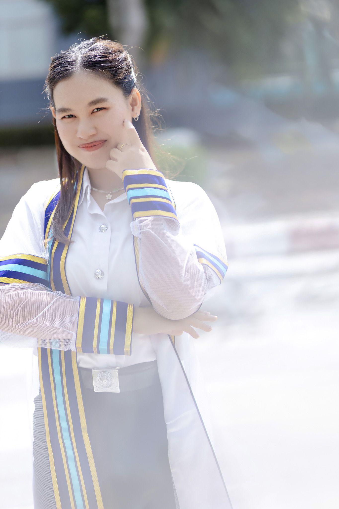 ผลงานรับปริญญา มหาวิทยาลัยเทคโนโลยีราชมงคลรัตนโกสินทร์ โดย Kung thanat ภาพที่ 13