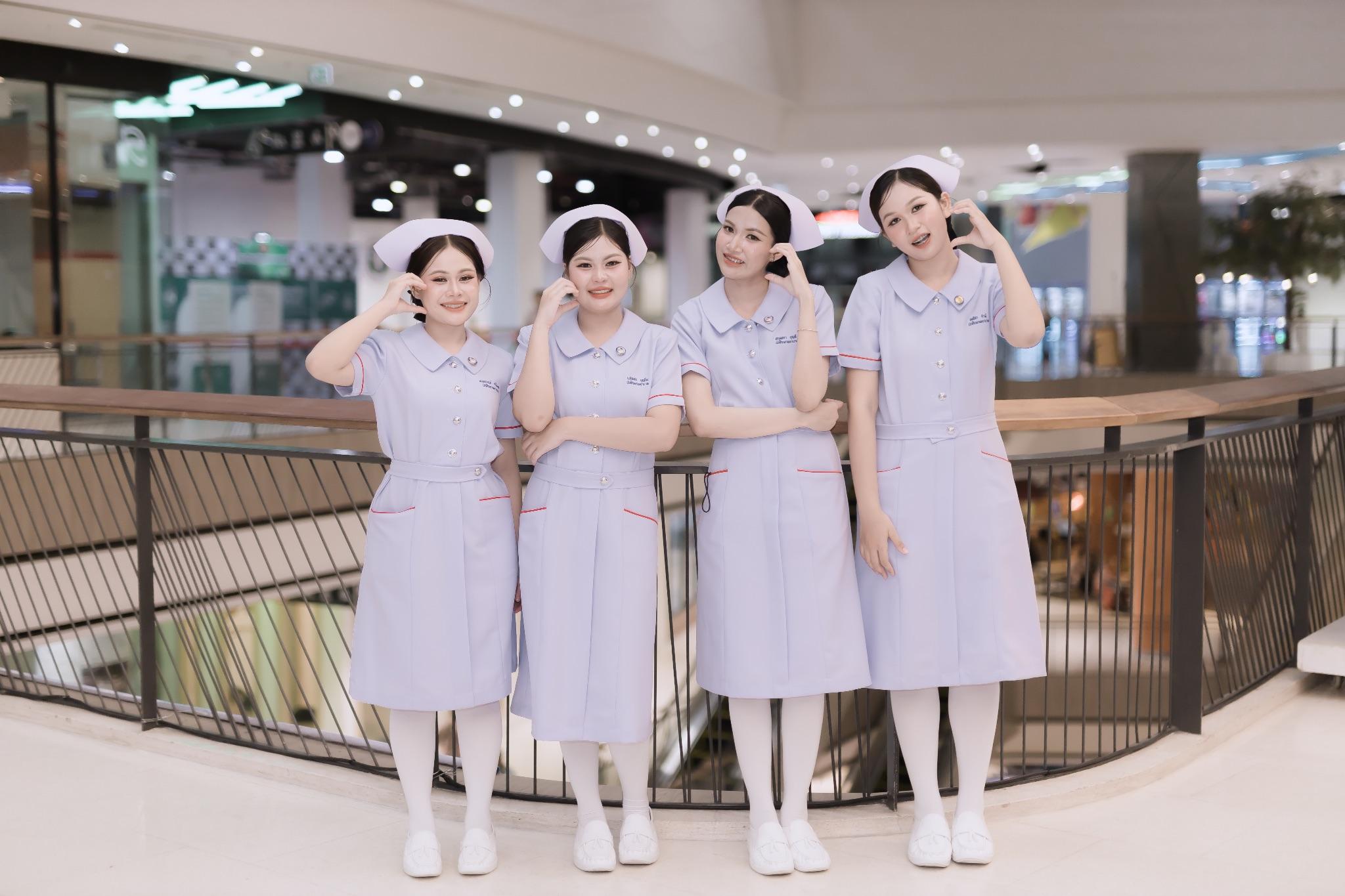 ผลงานรับปริญญา โดย OPP studio ภาพที่ 2