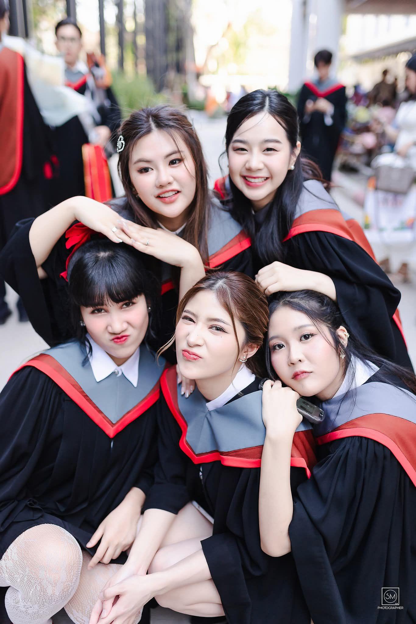 ผลงานรับปริญญา มหาวิทยาลัยศรีนครินทรวิโรฒ โดย Sm Photographer ภาพที่ 1