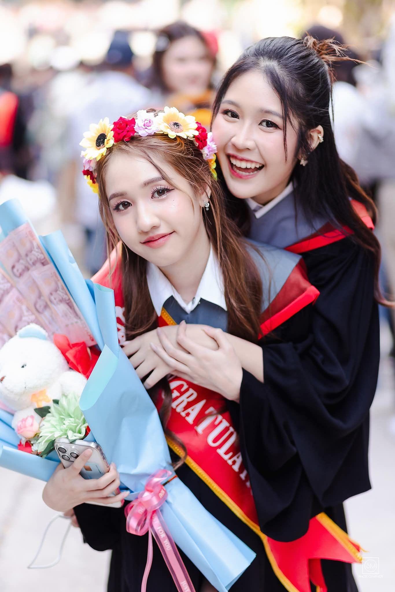 ผลงานรับปริญญา มหาวิทยาลัยศรีนครินทรวิโรฒ โดย Sm Photographer ภาพที่ 6