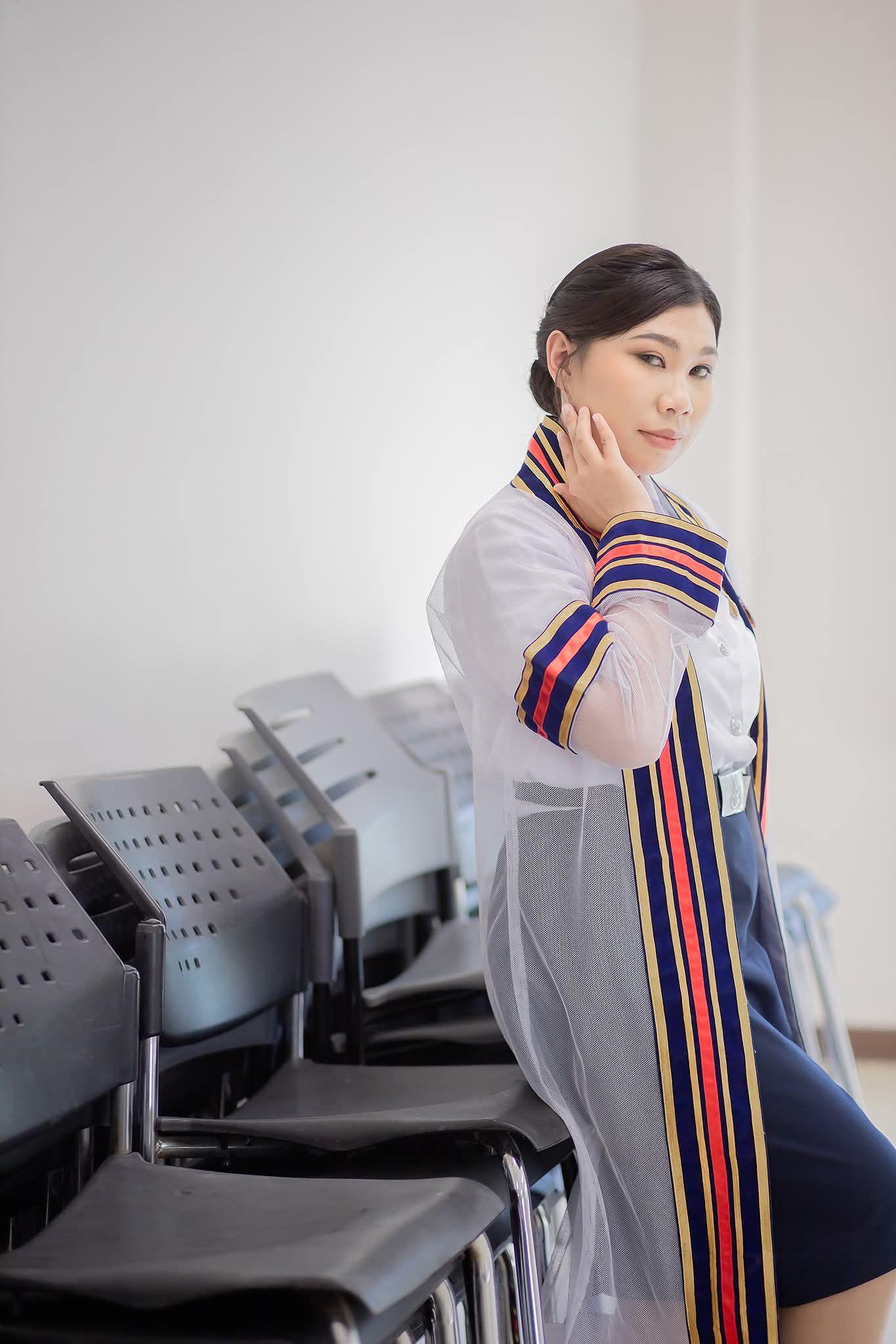 ผลงานรับปริญญา มหาวิทยาลัยเทคโนโลยีราชมงคลธัญบุรี โดย bb_pornchanok ภาพที่ 10