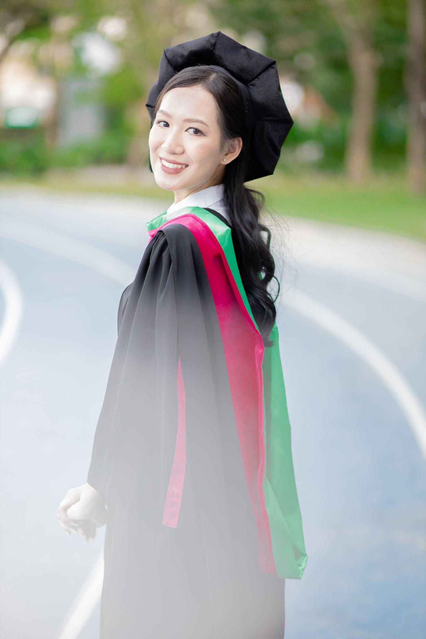 ผลงานรับปริญญา มหาวิทยาลัยรังสิต โดย bb_pornchanok ภาพที่ 12