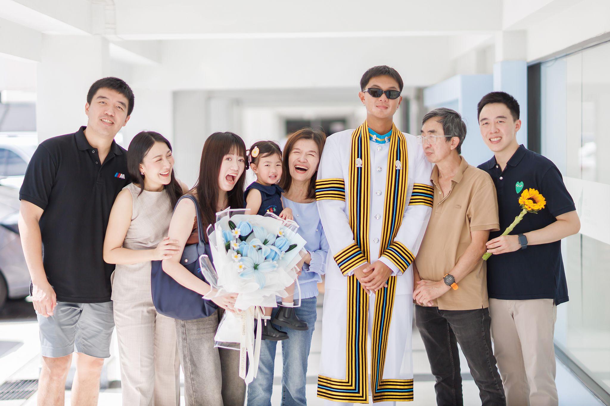 ผลงานรับปริญญา จุฬาลงกรณ์มหาวิทยาลัย โดย bb_pornchanok ภาพที่ 10