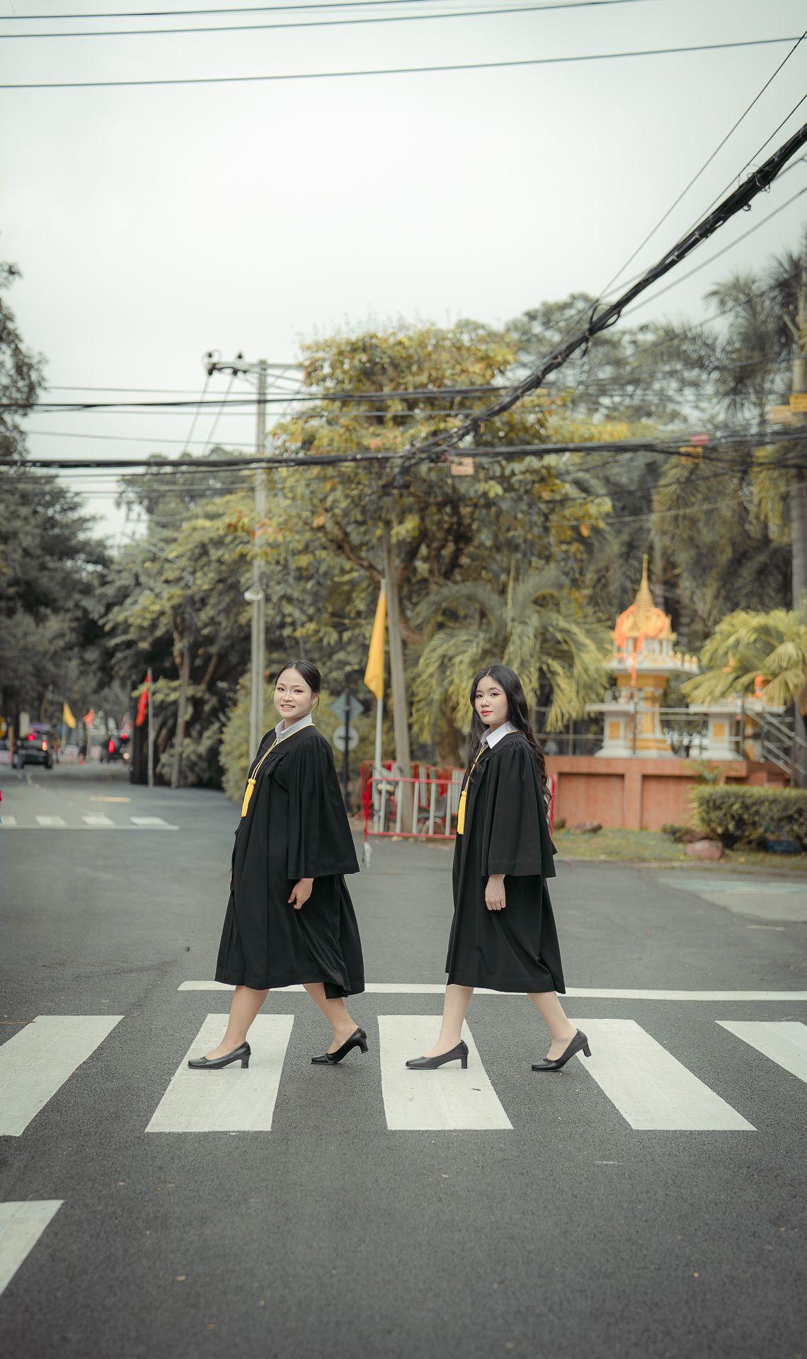 ผลงานรับปริญญา โดย APHRODITE GALLERIES ภาพที่ 8