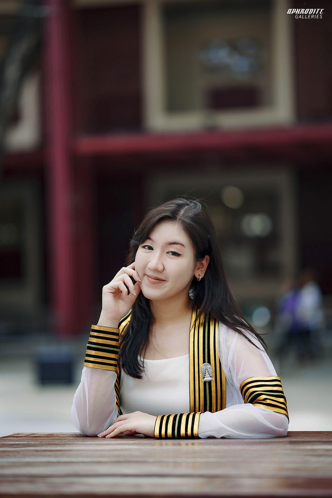 ผลงานรับปริญญา จุฬาลงกรณ์มหาวิทยาลัย โดย APHRODITE GALLERIES ภาพที่ 5