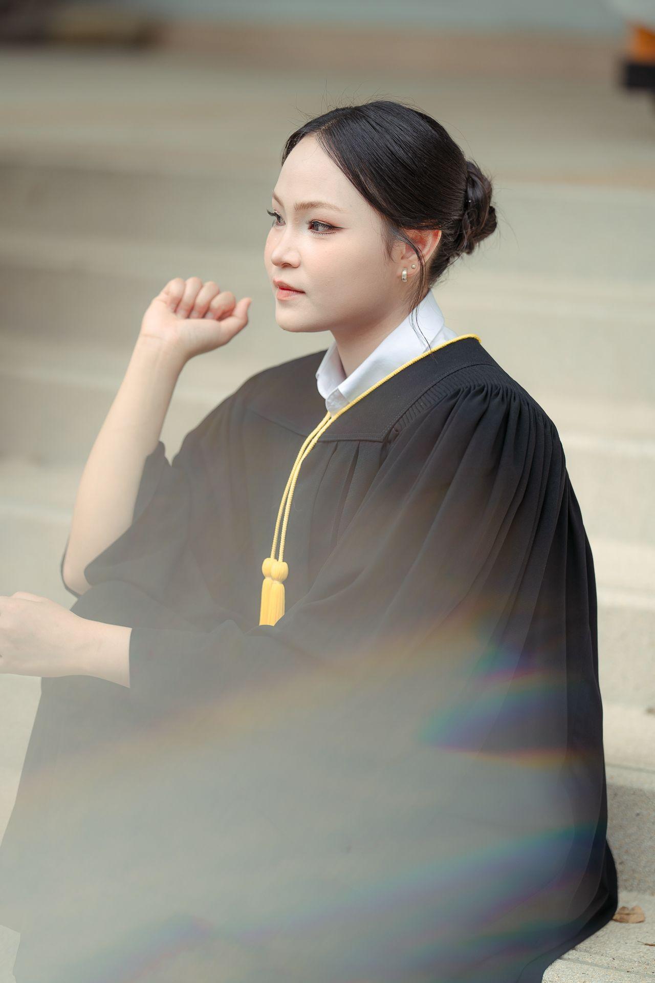 ผลงานรับปริญญา โดย APHRODITE GALLERIES ภาพที่ 4