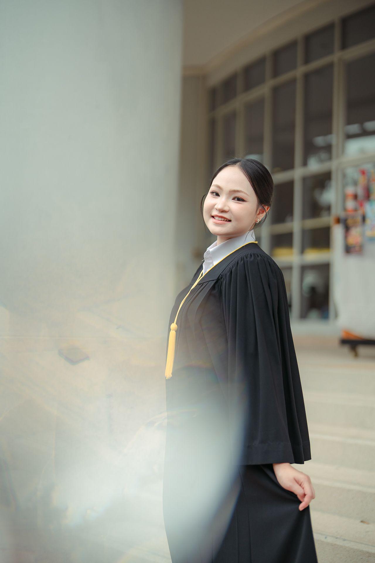 ผลงานรับปริญญา โดย APHRODITE GALLERIES ภาพที่ 20