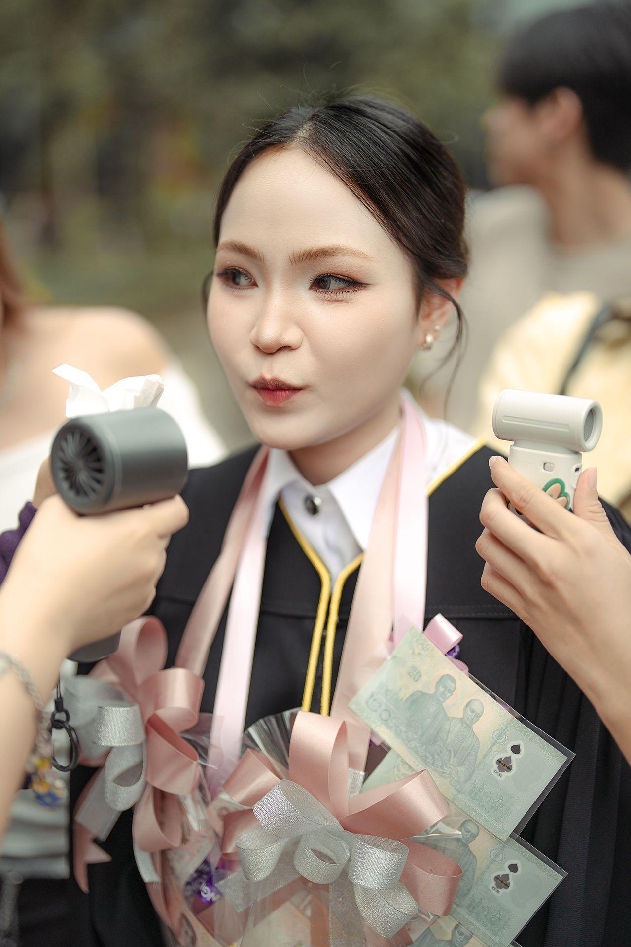ผลงานรับปริญญา โดย APHRODITE GALLERIES ภาพที่ 6