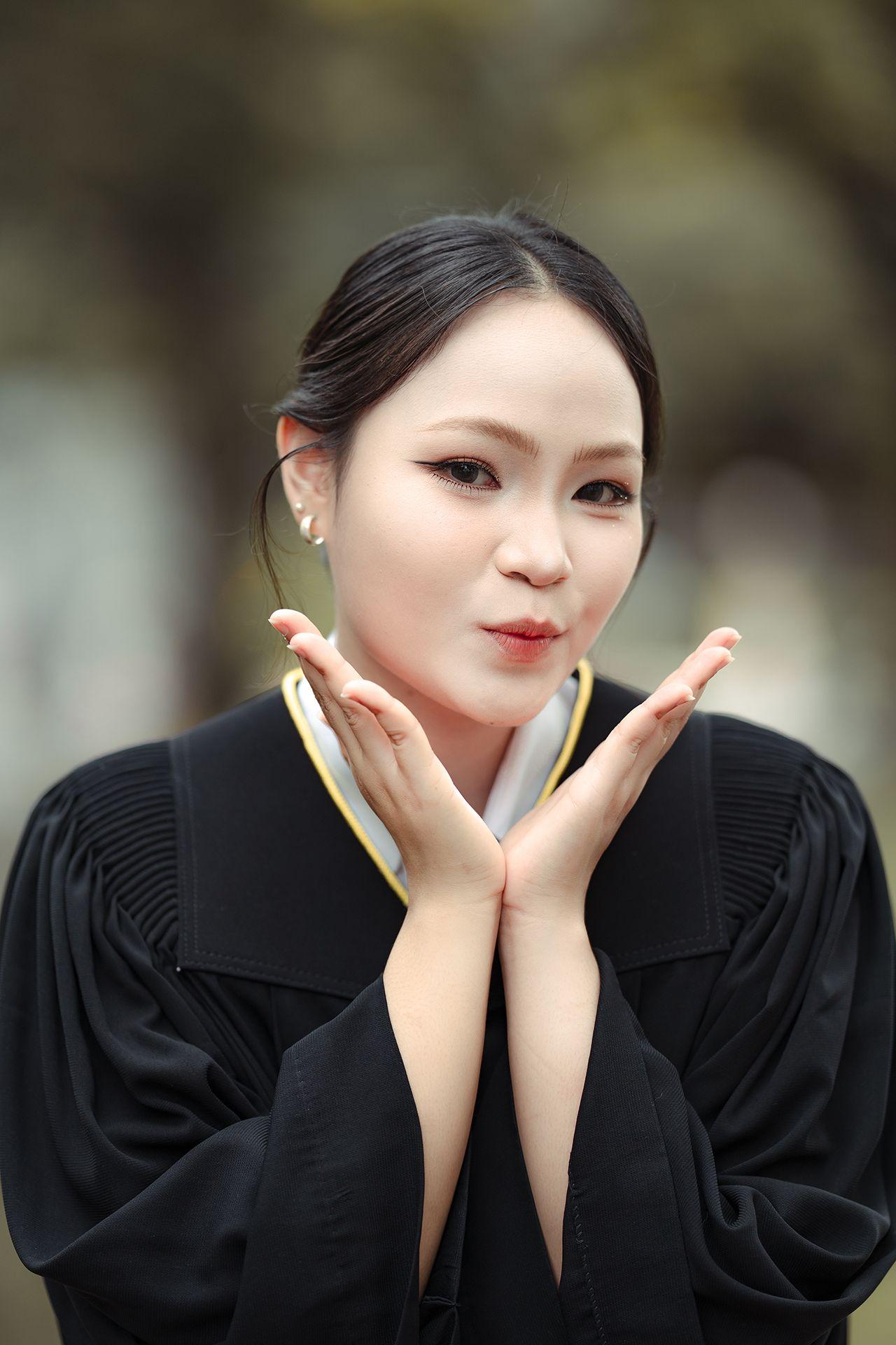 ผลงานรับปริญญา โดย APHRODITE GALLERIES ภาพที่ 18