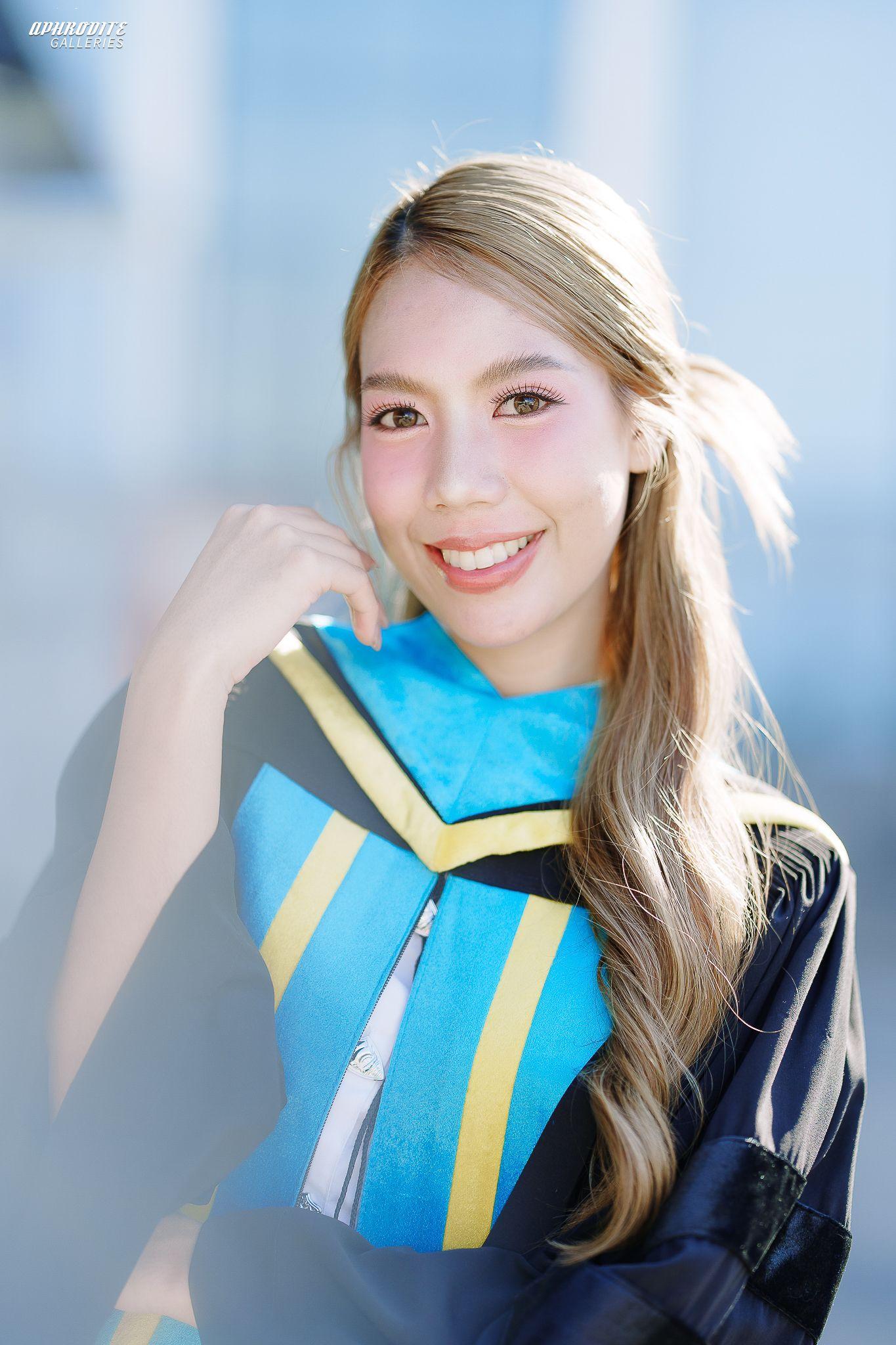 ผลงานรับปริญญา มหาวิทยาลัยหอการค้าไทย โดย APHRODITE GALLERIES ภาพที่ 2