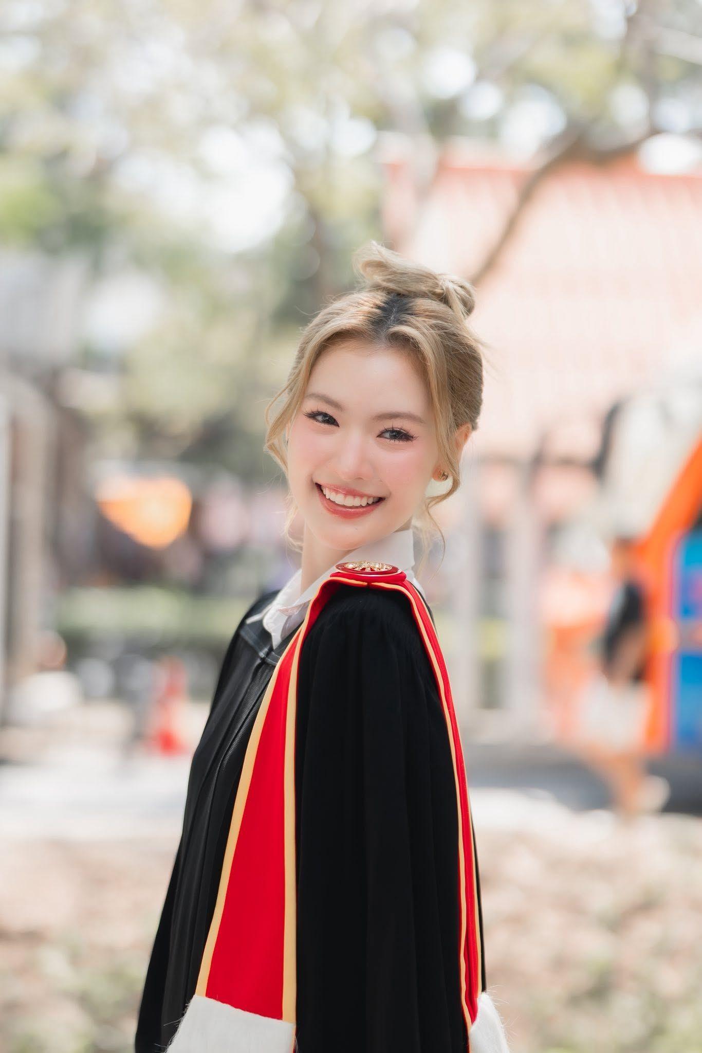 ผลงานรับปริญญา มหาวิทยาลัยธรรมศาสตร์ โดย JJ.Buddy Photographer ภาพที่ 7