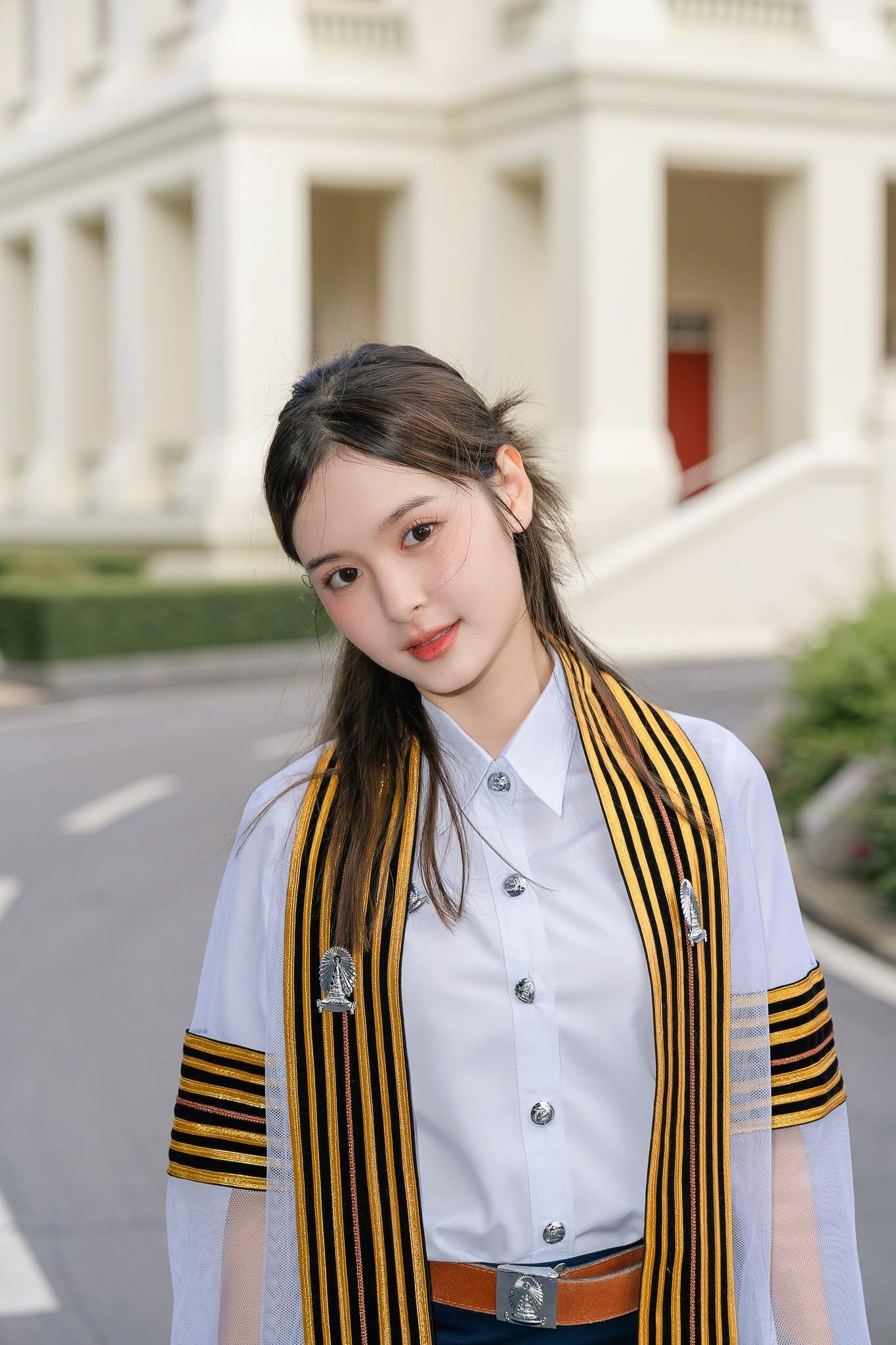 ผลงานรับปริญญา จุฬาลงกรณ์มหาวิทยาลัย โดย JJ.Buddy Photographer ภาพที่ 8