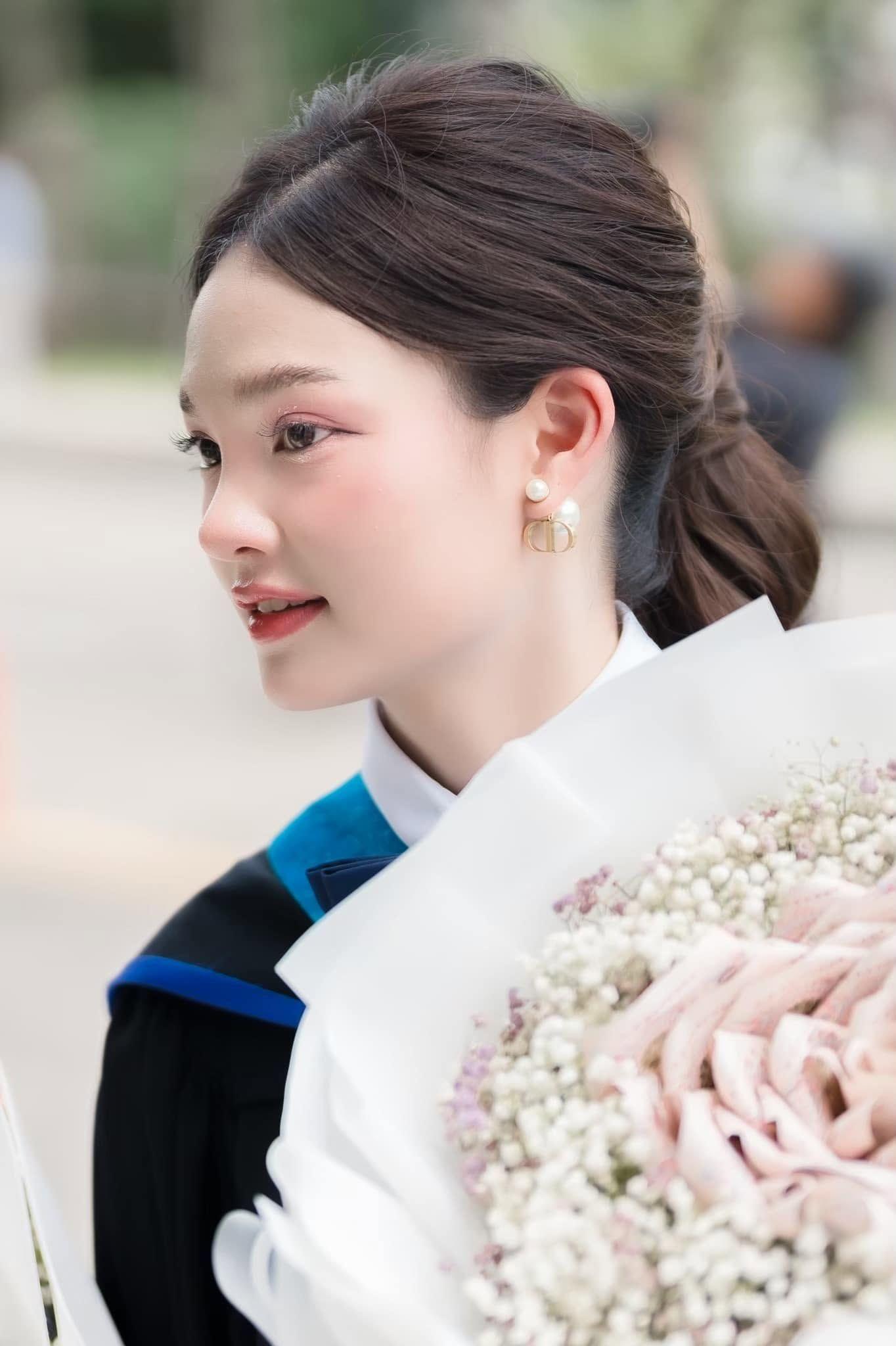 ผลงานรับปริญญา มหาวิทยาลัยมหิดล โดย JJ.Buddy Photographer ภาพที่ 2