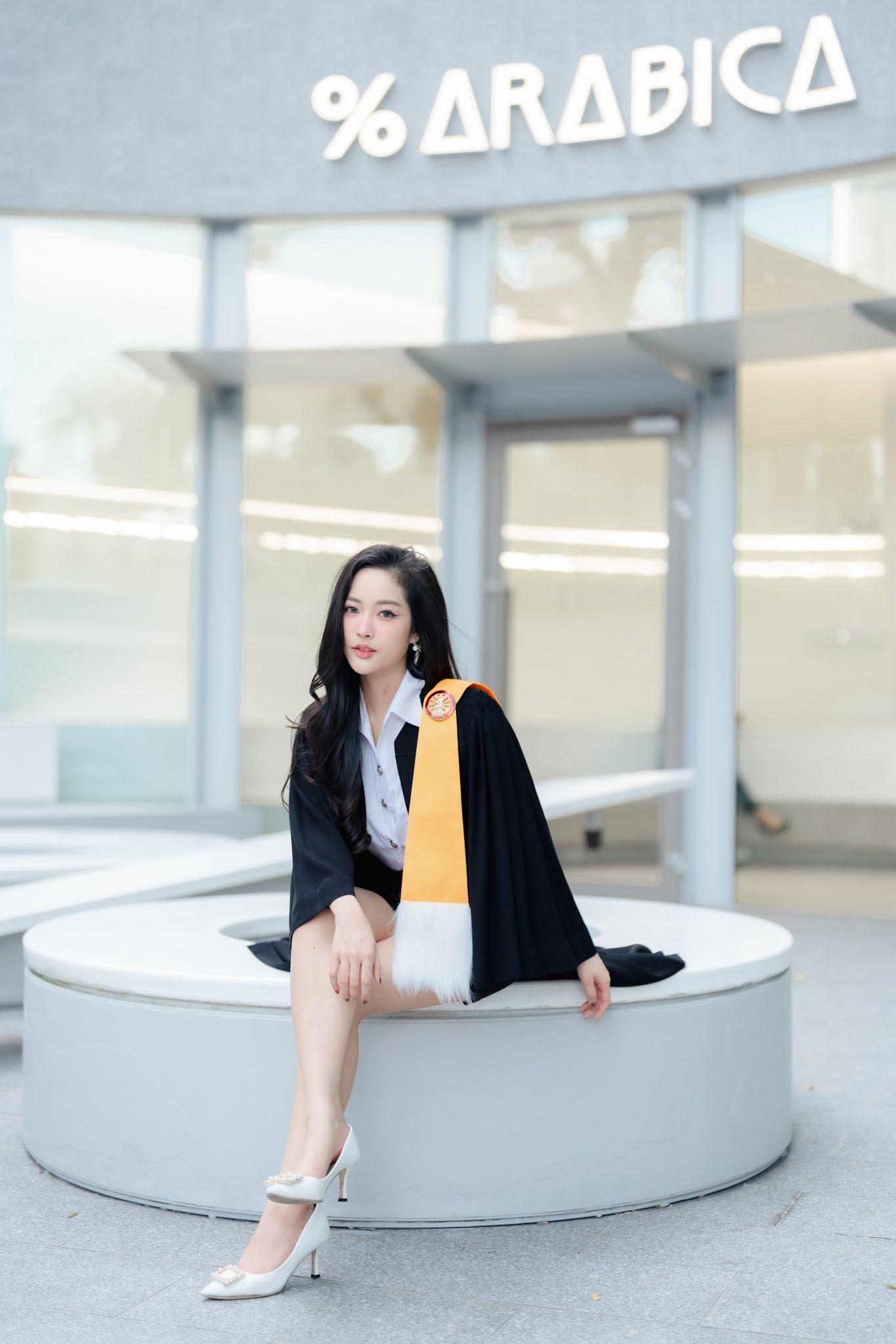 ผลงานรับปริญญา มหาวิทยาลัยธรรมศาสตร์ โดย JJ.Buddy Photographer ภาพที่ 7
