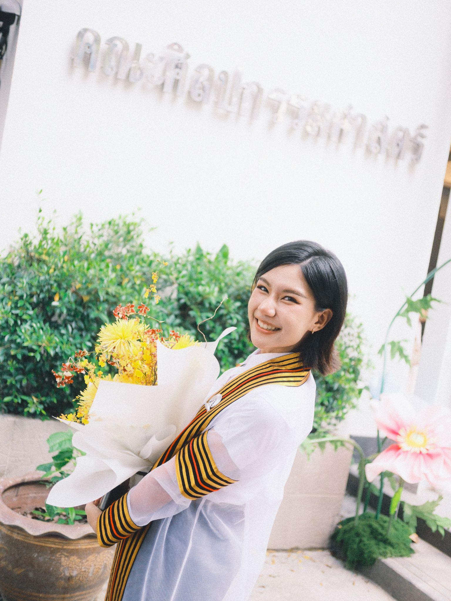 ผลงานรับปริญญา จุฬาลงกรณ์มหาวิทยาลัย โดย riz ภาพที่ 6