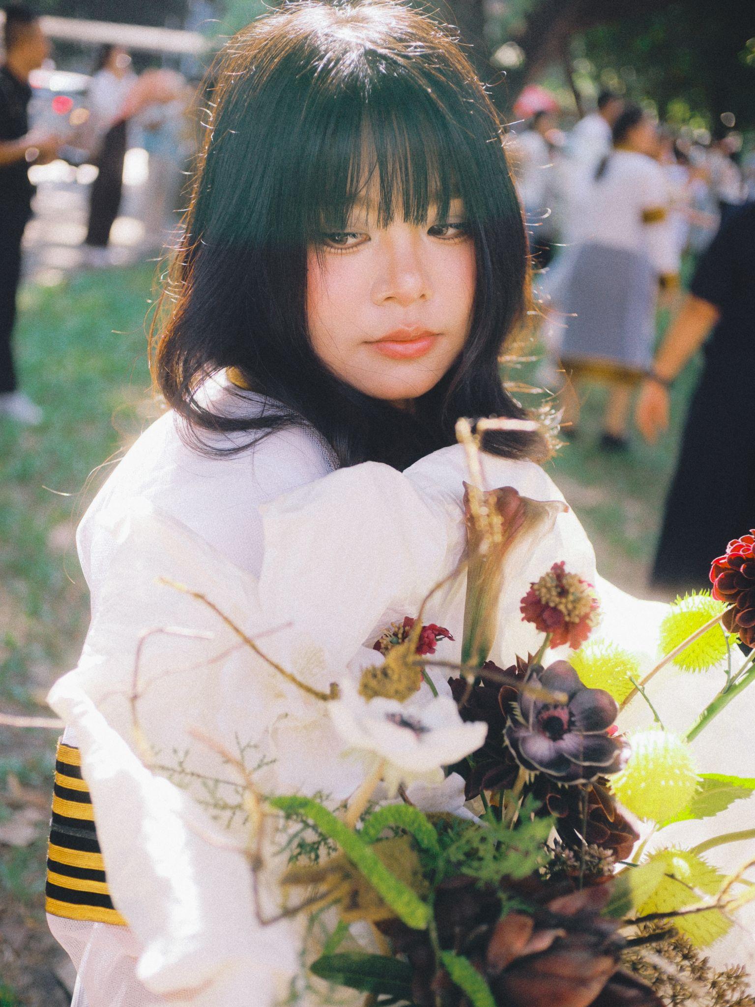 ผลงานรับปริญญา จุฬาลงกรณ์มหาวิทยาลัย โดย riz ภาพที่ 1