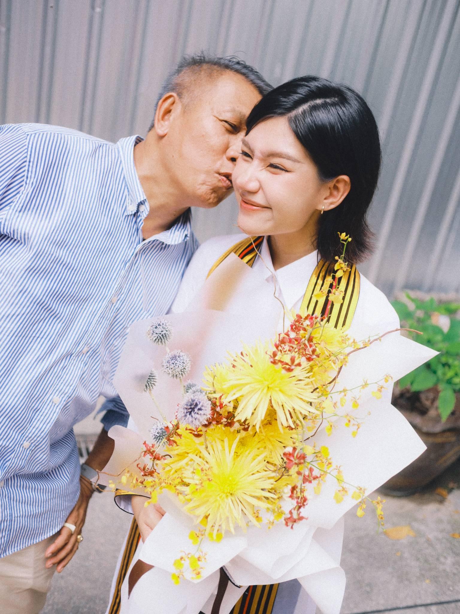 ผลงานรับปริญญา จุฬาลงกรณ์มหาวิทยาลัย โดย riz ภาพที่ 5