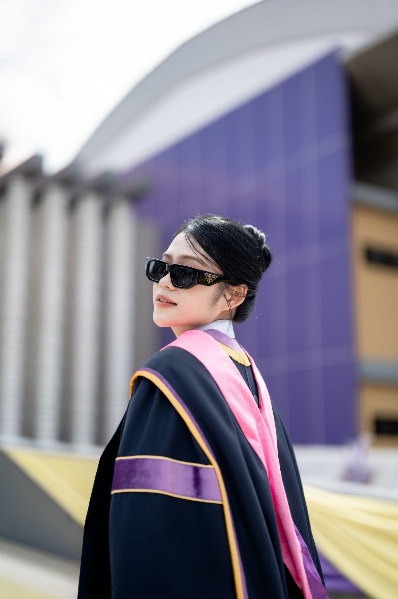 ผลงานรับปริญญา มหาวิทยาลัยราชภัฏบุรีรัมย์ โดย SWK.Photography ภาพที่ 8