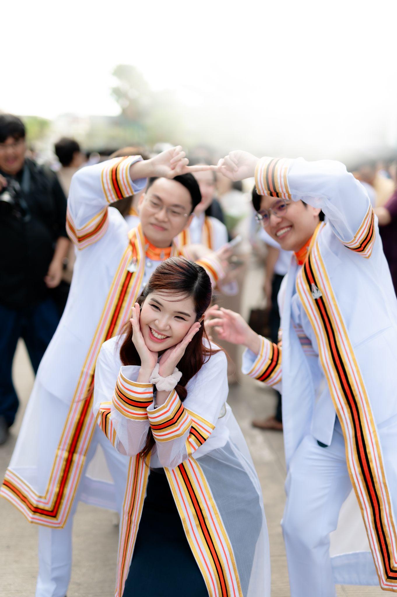 ผลงานรับปริญญา มหาวิทยาลัยขอนแก่น โดย SWK.Photography ภาพที่ 1