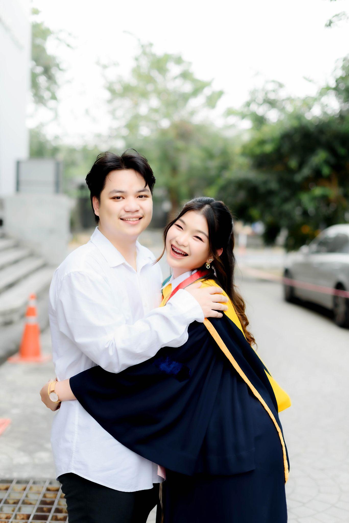 ผลงานรับปริญญา มหาวิทยาลัยรามคำแหง โดย ARTT FOTOGRAPH ภาพที่ 3