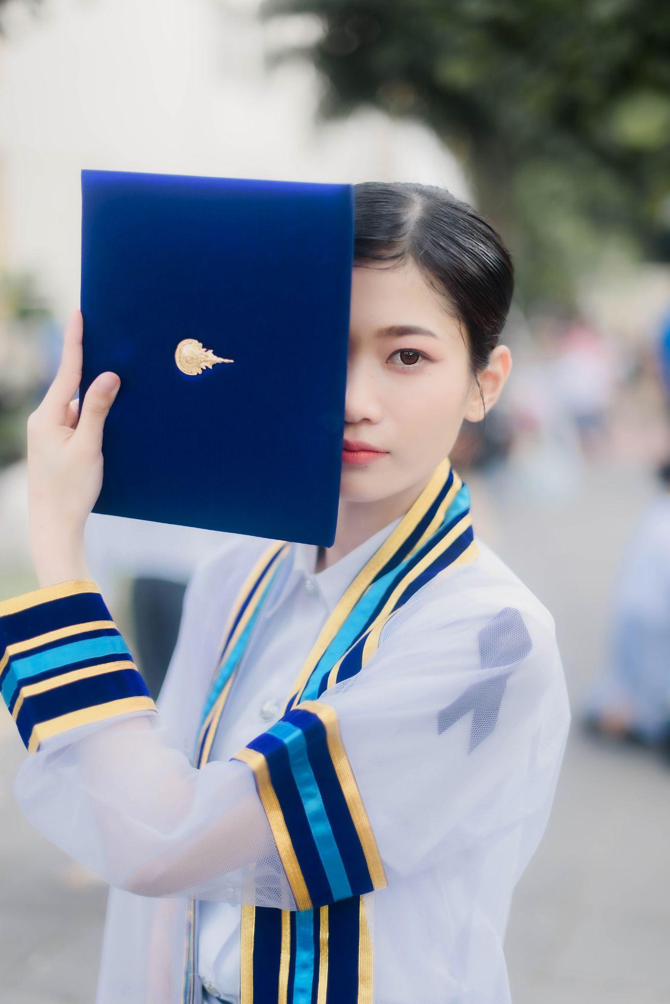 ผลงานรับปริญญา มหาวิทยาลัยเทคโนโลยีราชมงคลธัญบุรี โดย ARTT FOTOGRAPH ภาพที่ 8